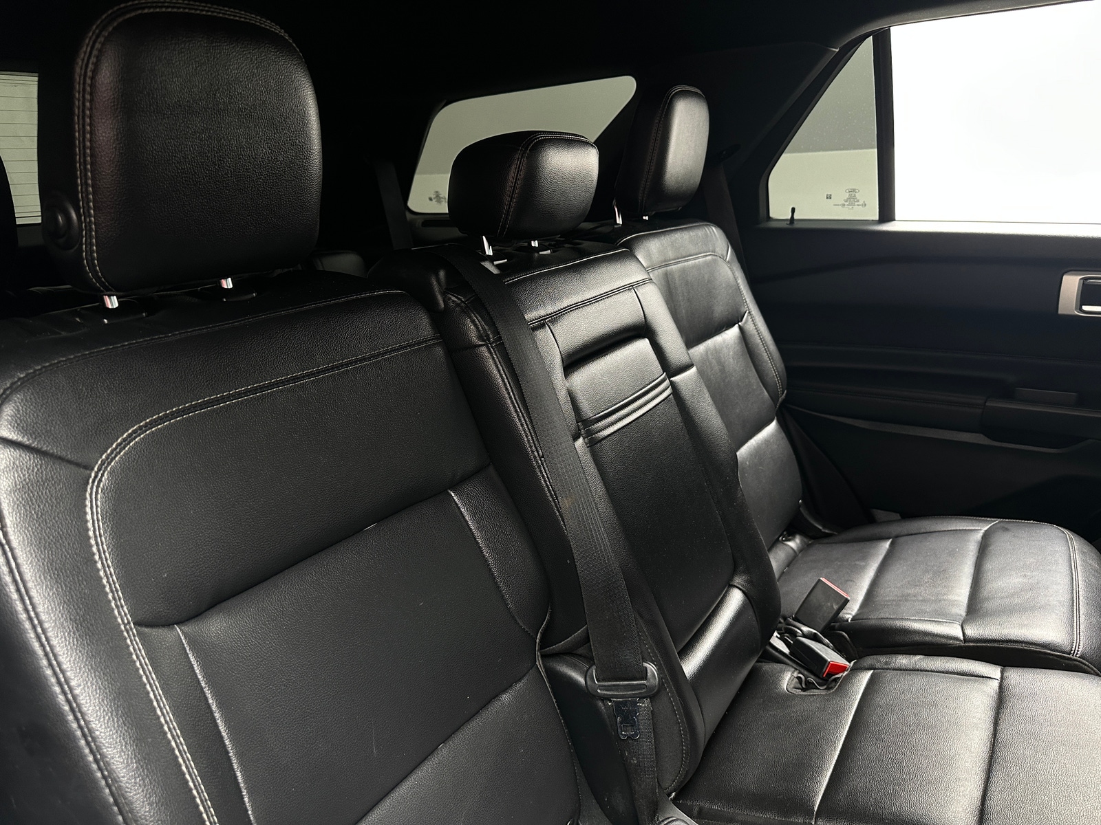 Thumbnail: 2020 Ford Explorer - 5