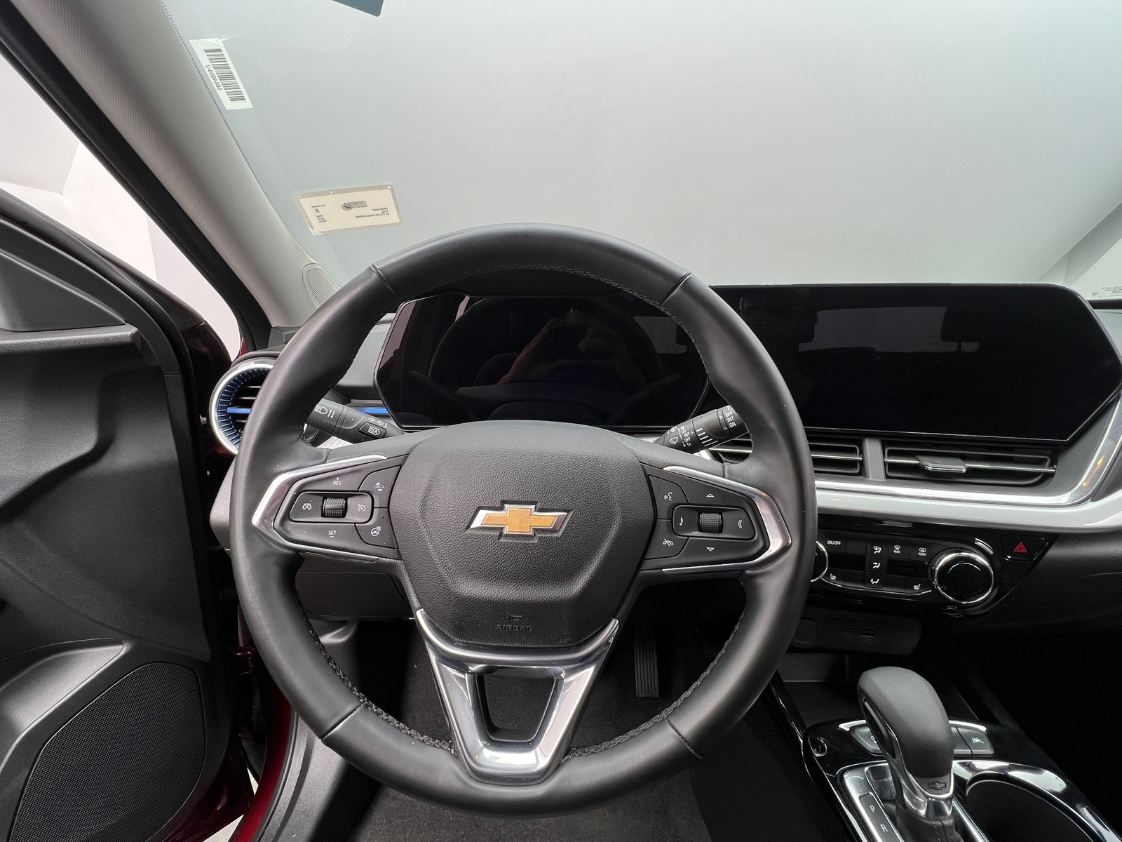 Thumbnail: 2025 Chevrolet Trax - 5