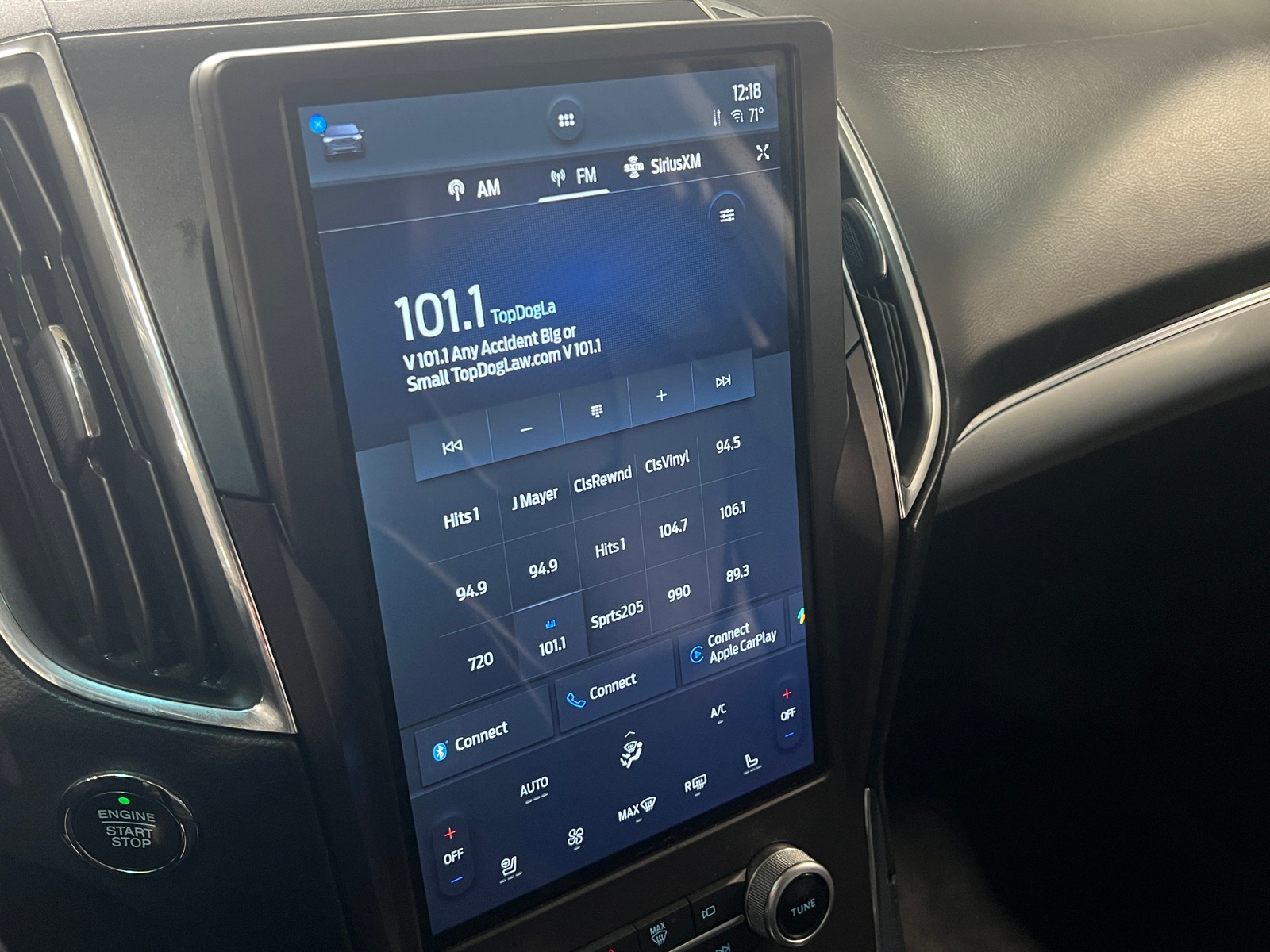 Thumbnail: 2021 Ford Edge - 3