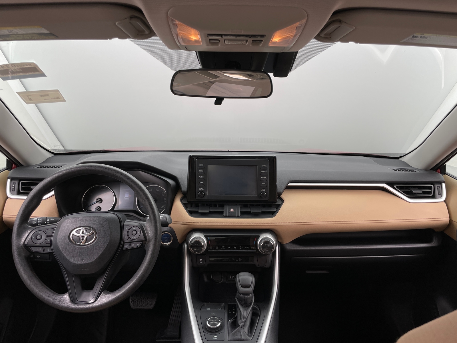 Thumbnail: 2019 Toyota RAV4 - 3