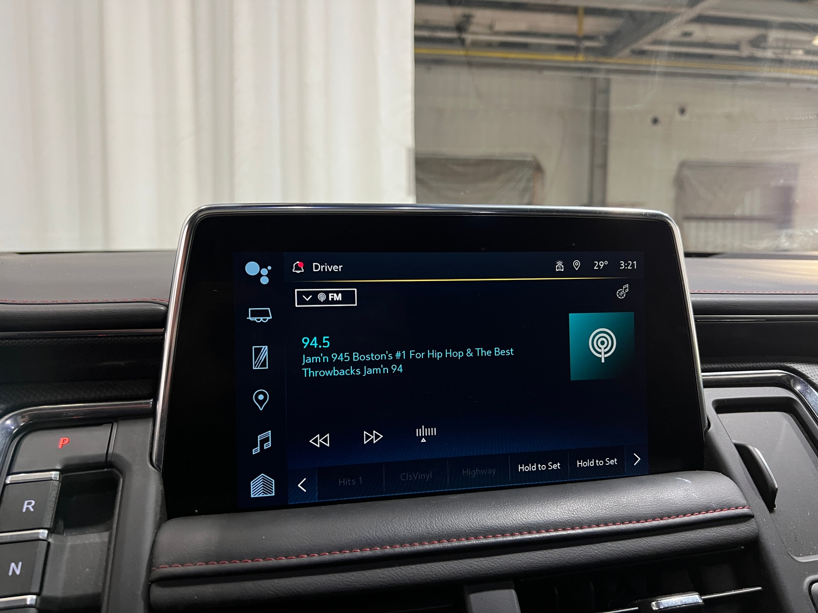 Thumbnail: 2024 Chevrolet Suburban - 3