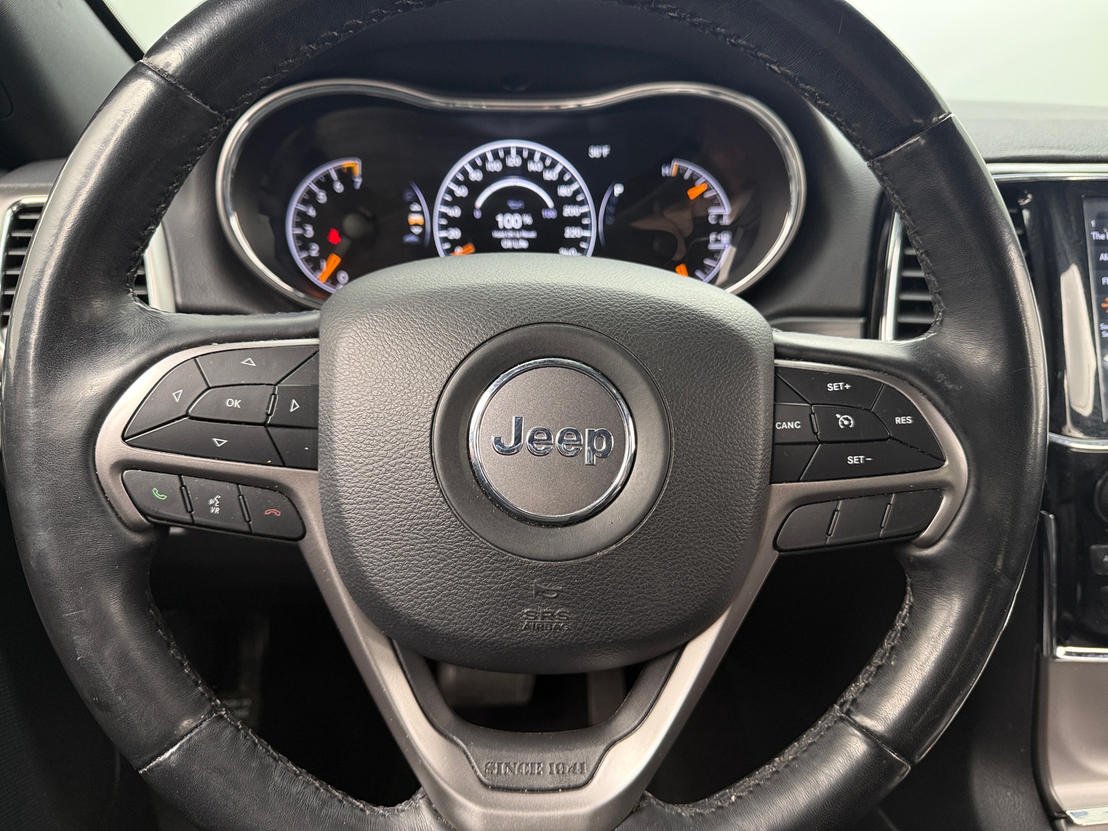 Thumbnail: 2020 Jeep Grand Cherokee - 5