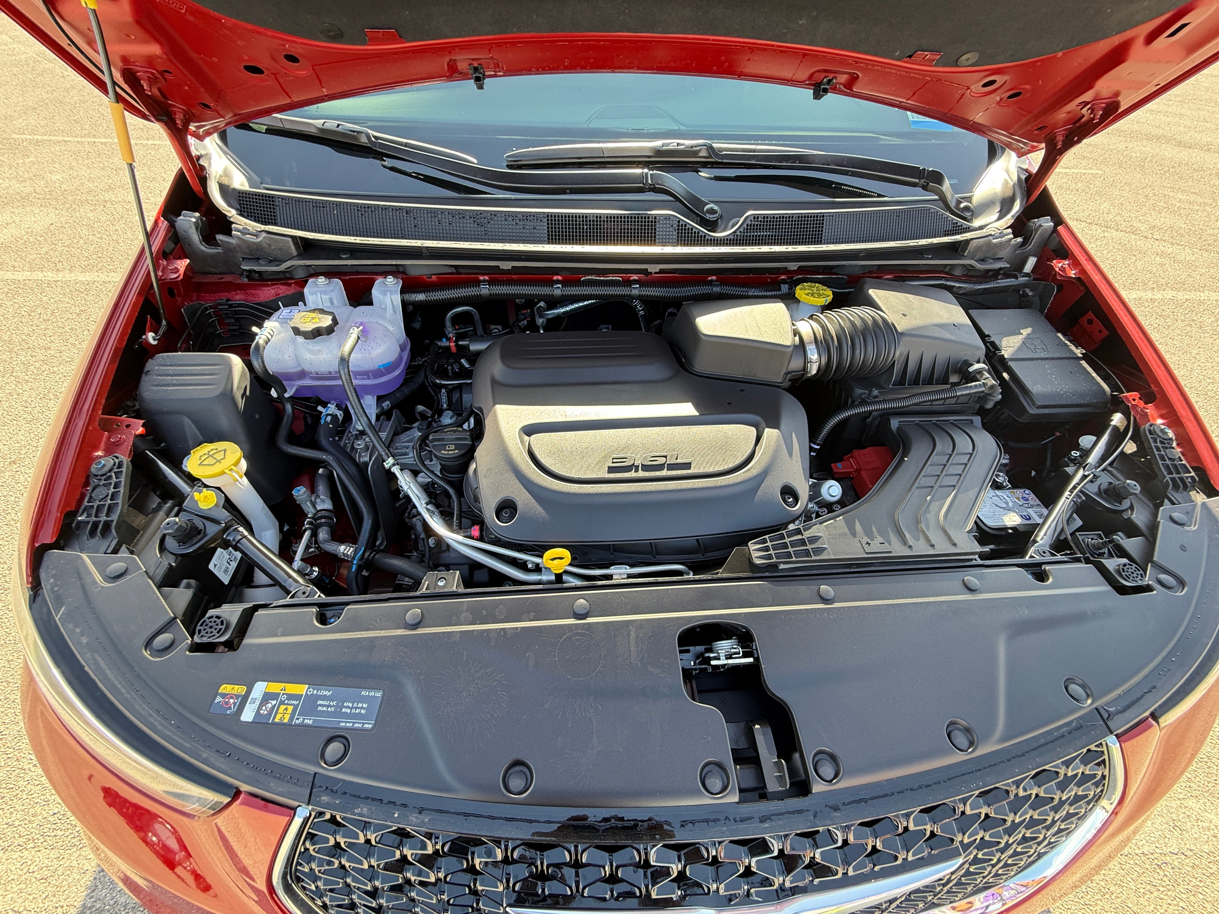 2026 Chrysler Pacifica Select AWD's photo