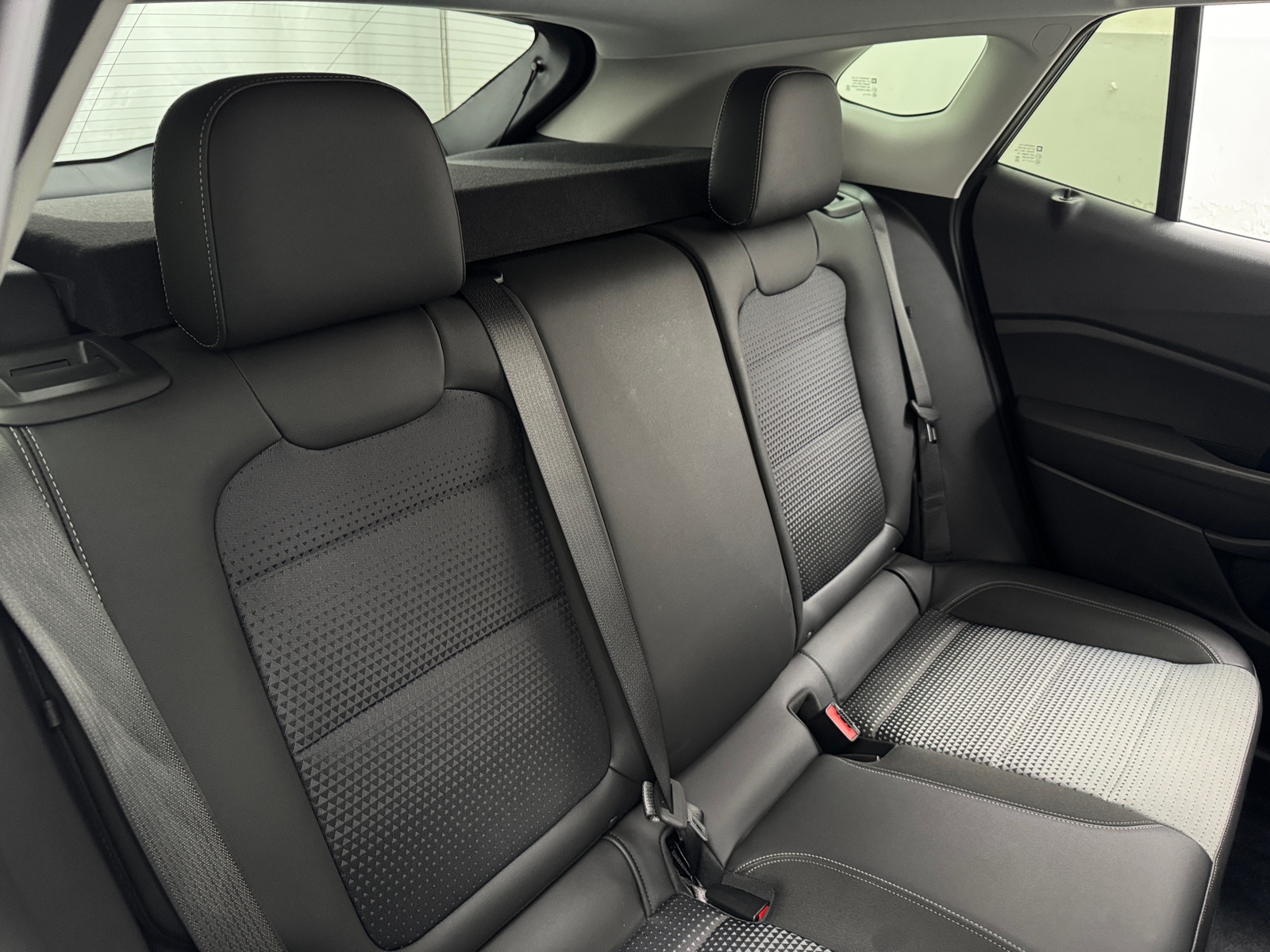 Thumbnail: 2025 Chevrolet Trax - 6