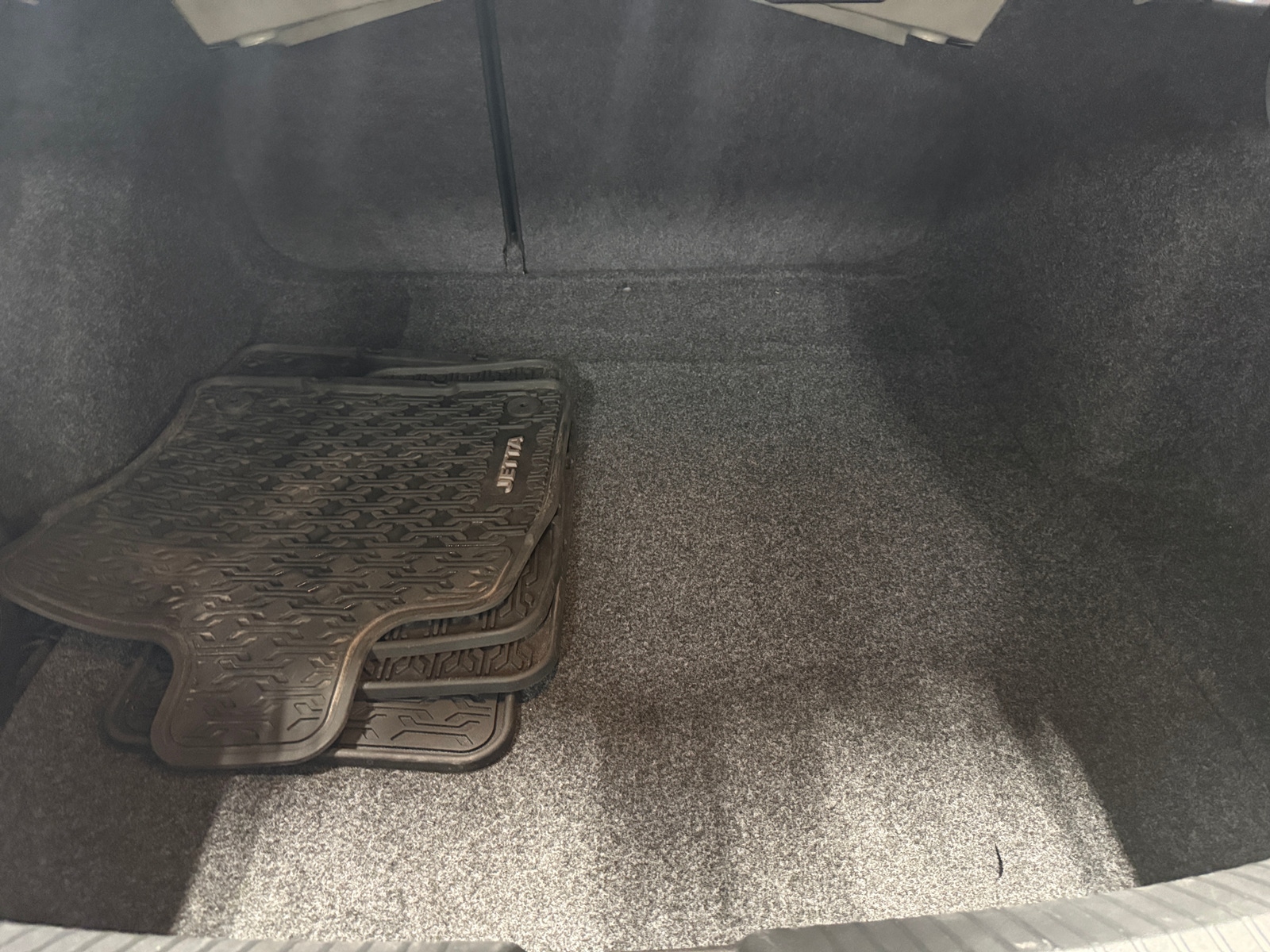 Thumbnail: 2024 Volkswagen Jetta - 7