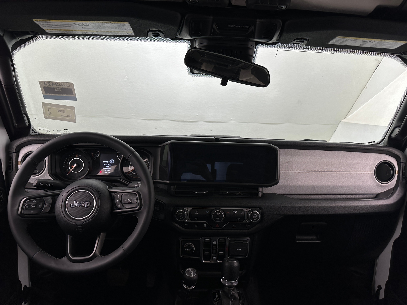 Thumbnail: 2025 Jeep Gladiator - 3