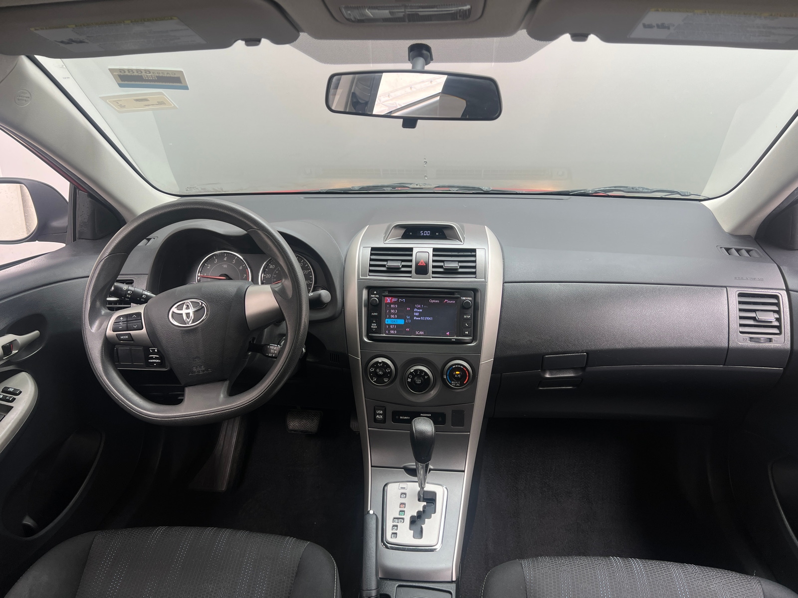 Thumbnail: 2013 Toyota Corolla - 3