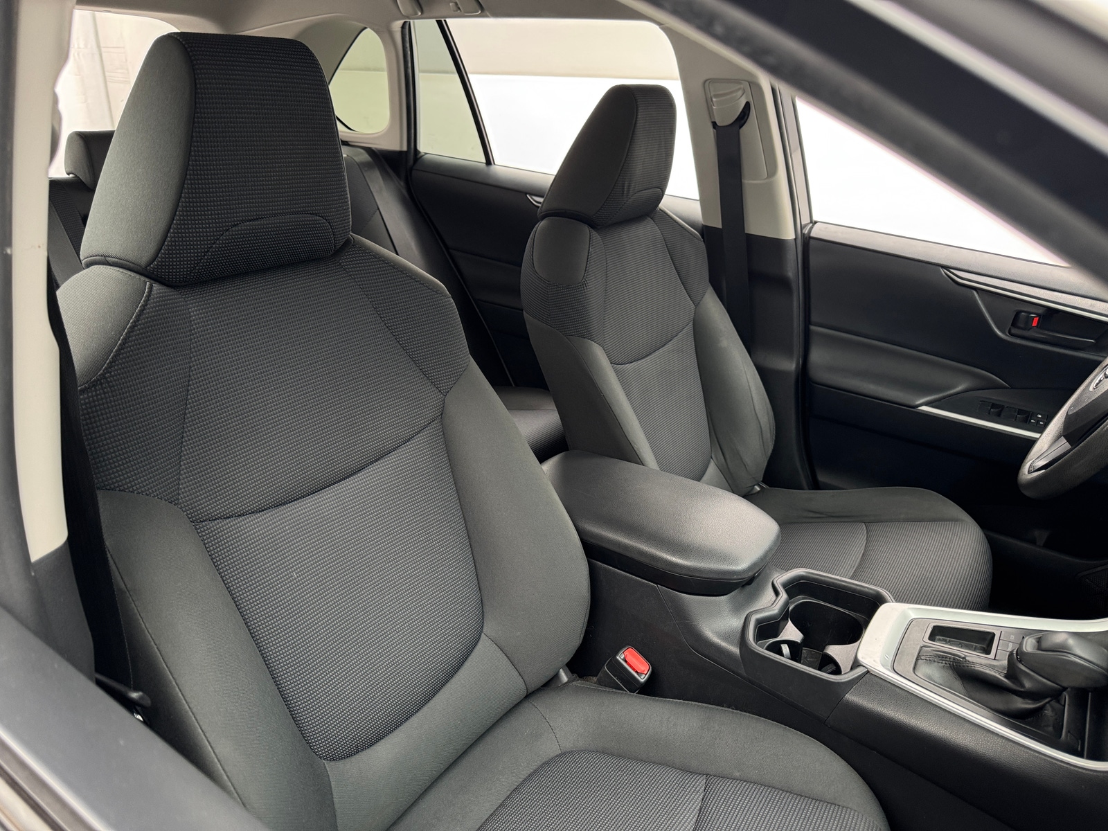 Thumbnail: 2019 Toyota RAV4 - 2