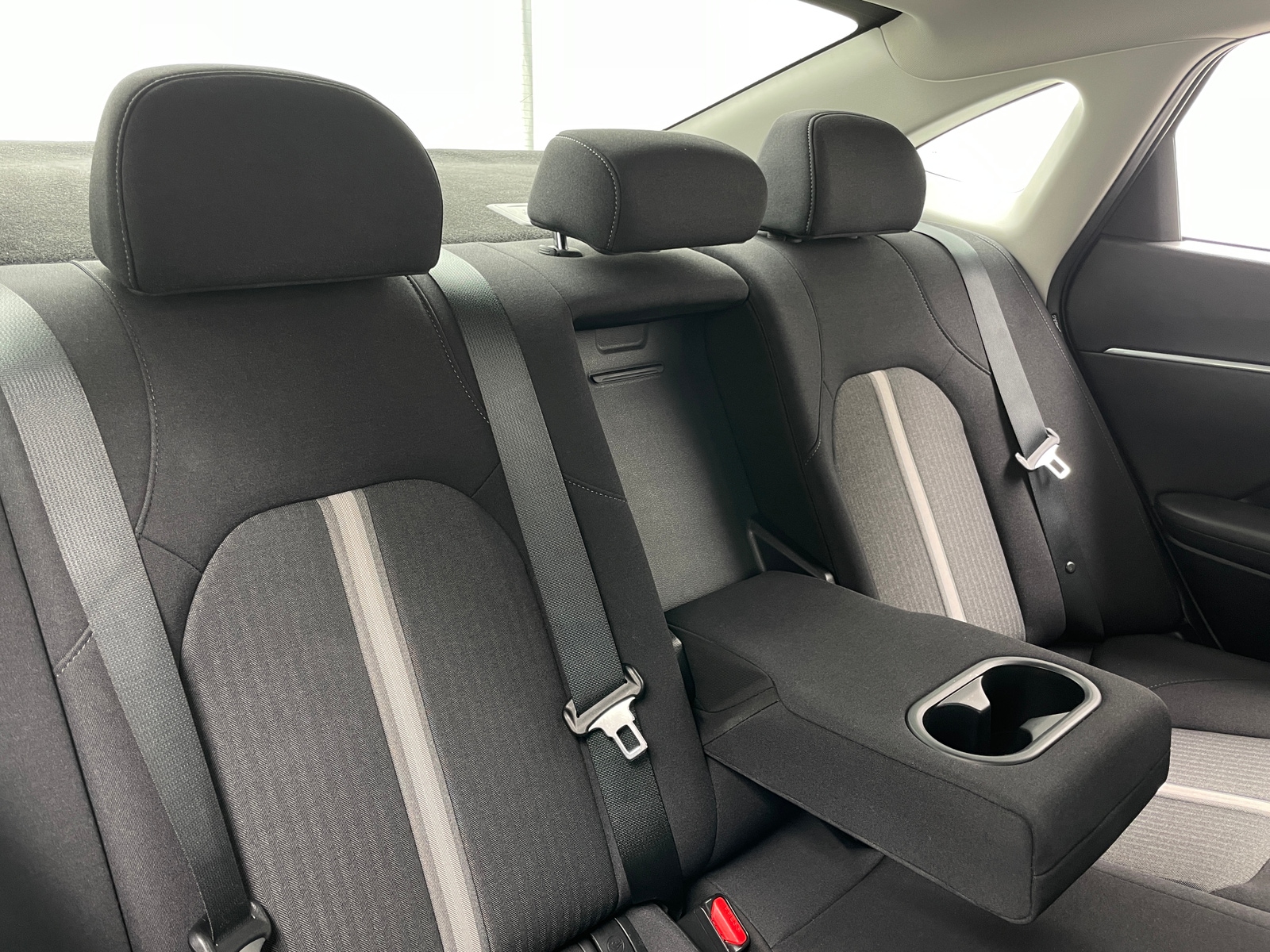 Thumbnail: 2023 Hyundai Sonata - 6