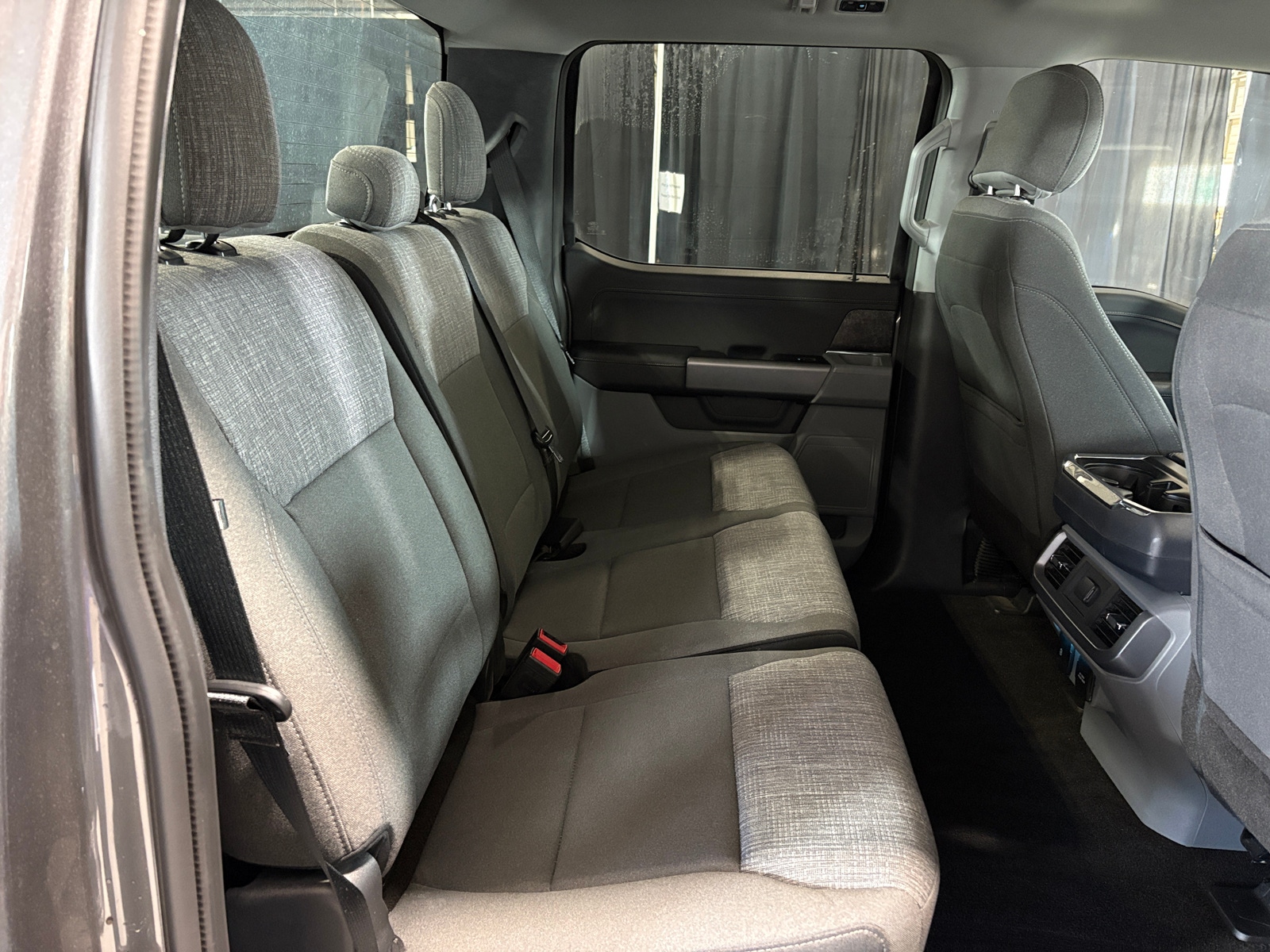 Thumbnail: 2021 Ford Econoline - 6