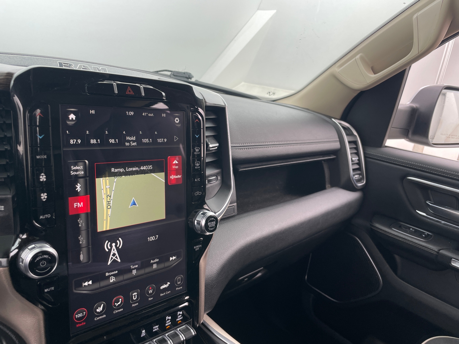 Thumbnail: 2019 RAM 1500 - 3