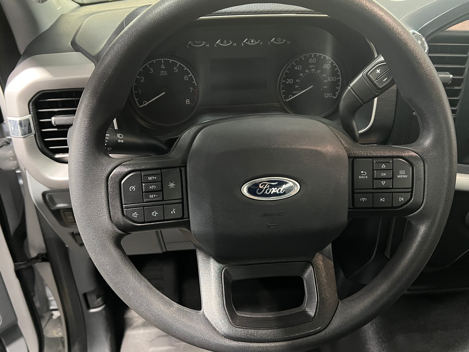 Thumbnail: 2022 Ford Econoline - 5