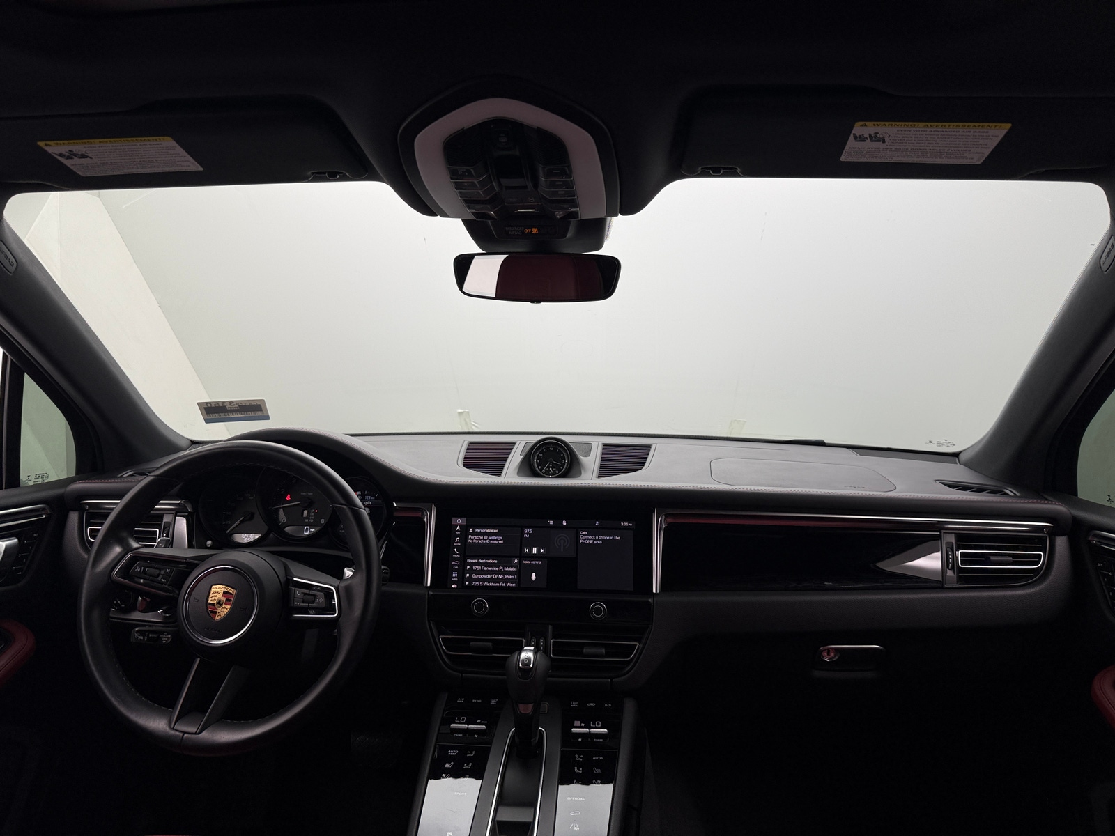 Thumbnail: 2022 Porsche Macan - 3