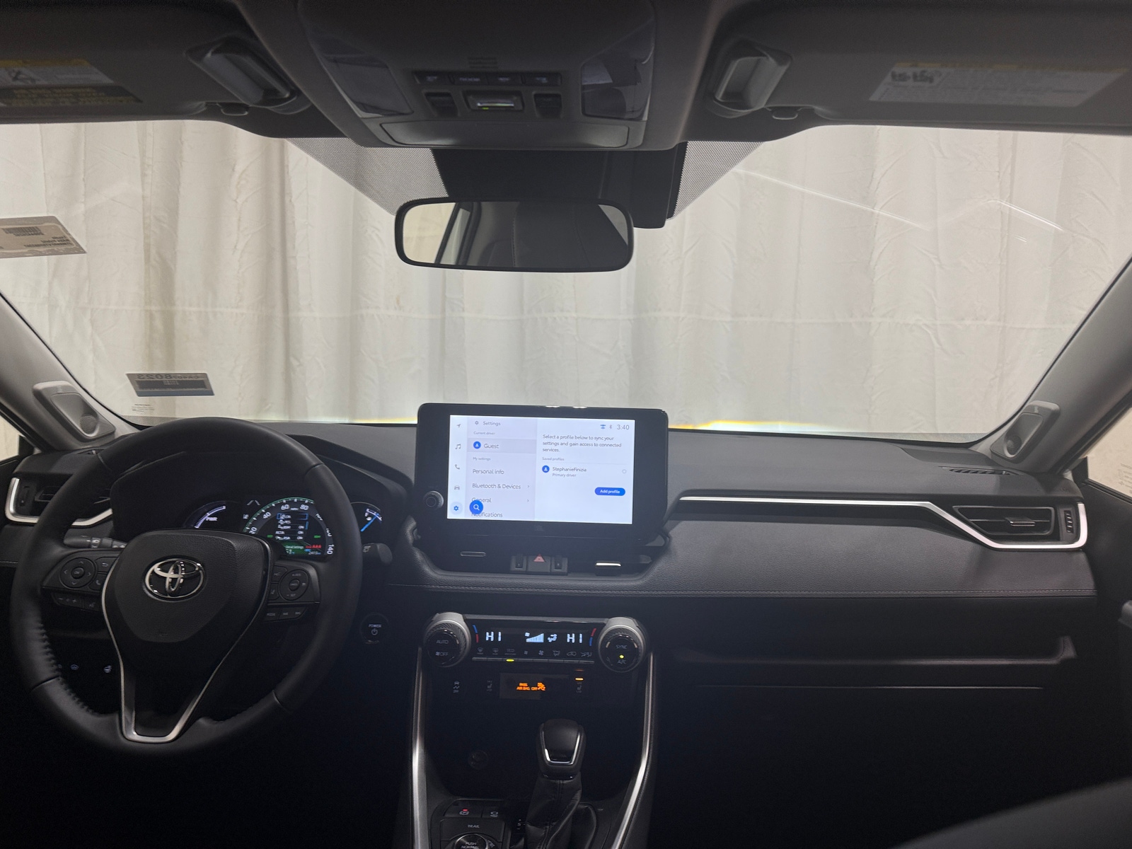 Thumbnail: 2025 Toyota RAV4 - 2