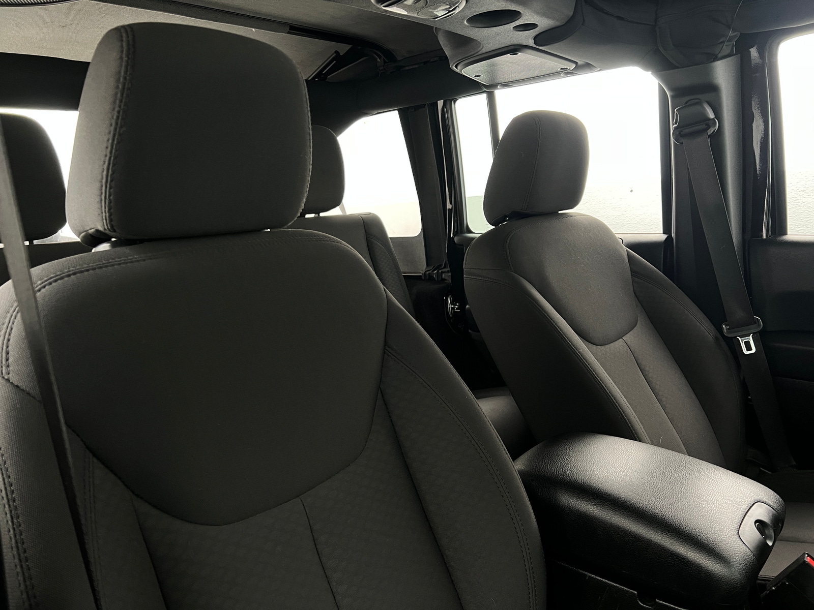 Thumbnail: 2017 Jeep Wrangler - 2