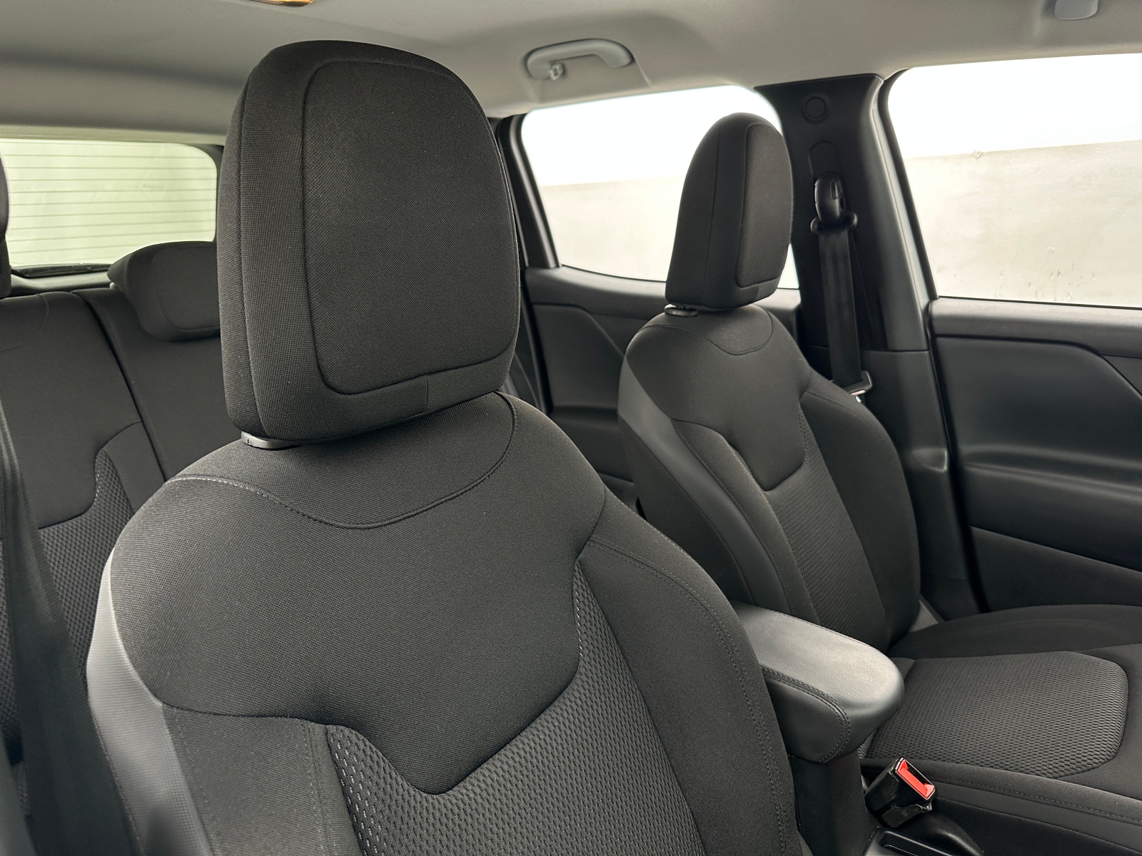 Thumbnail: 2020 Jeep Renegade - 2