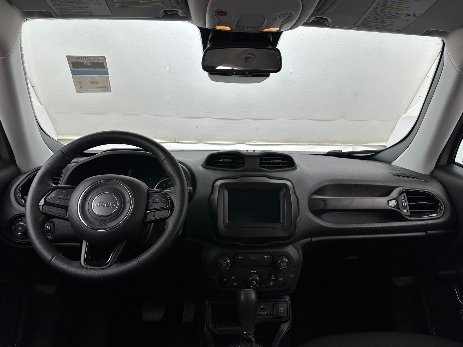 Thumbnail: 2020 Jeep Renegade - 3