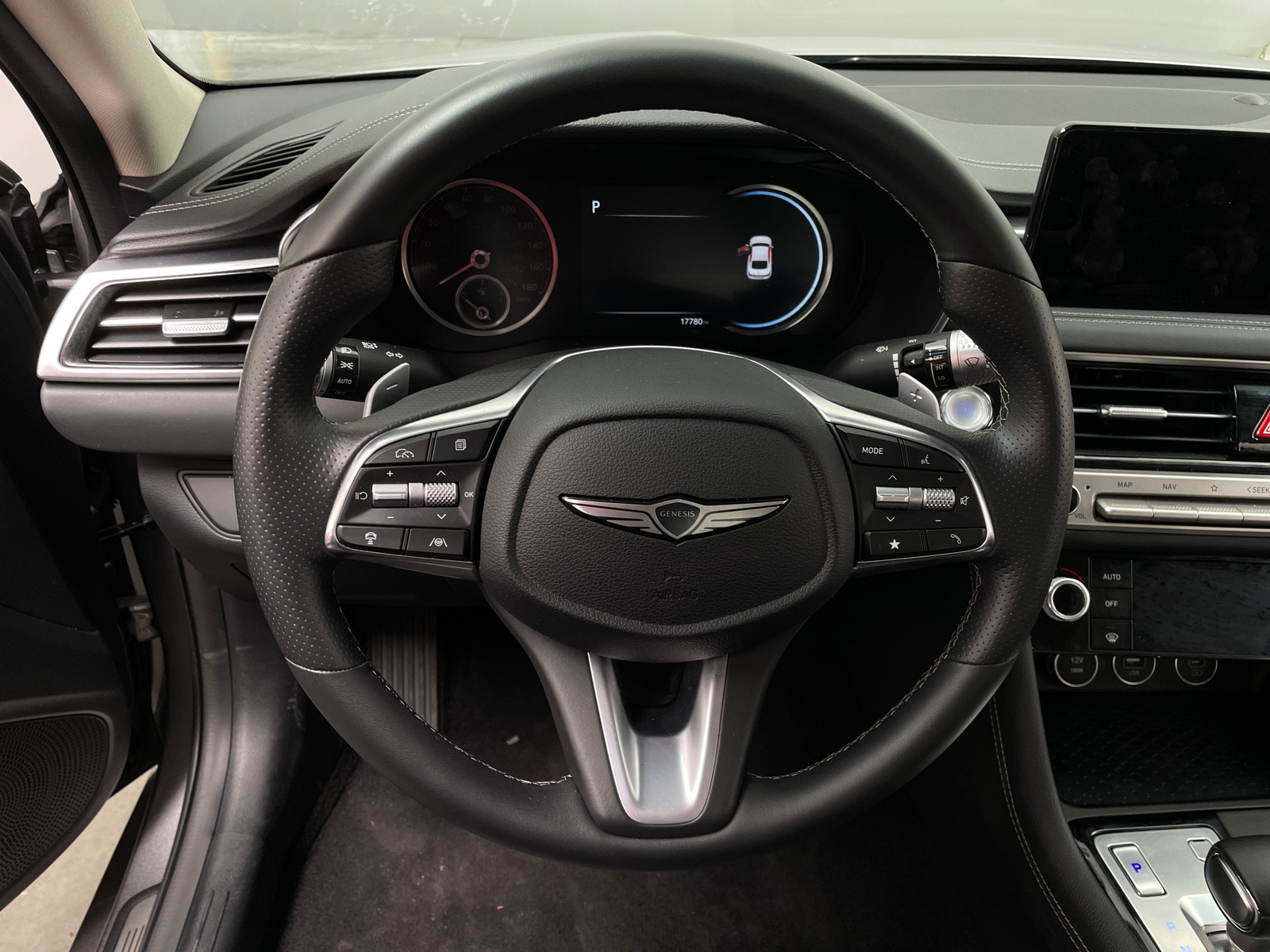 Thumbnail: 2025 Genesis G70 - 4