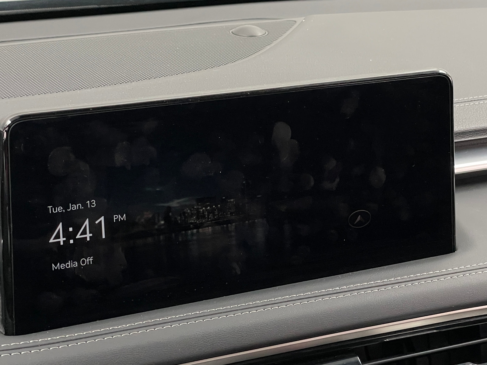 Thumbnail: 2025 Genesis G70 - 3