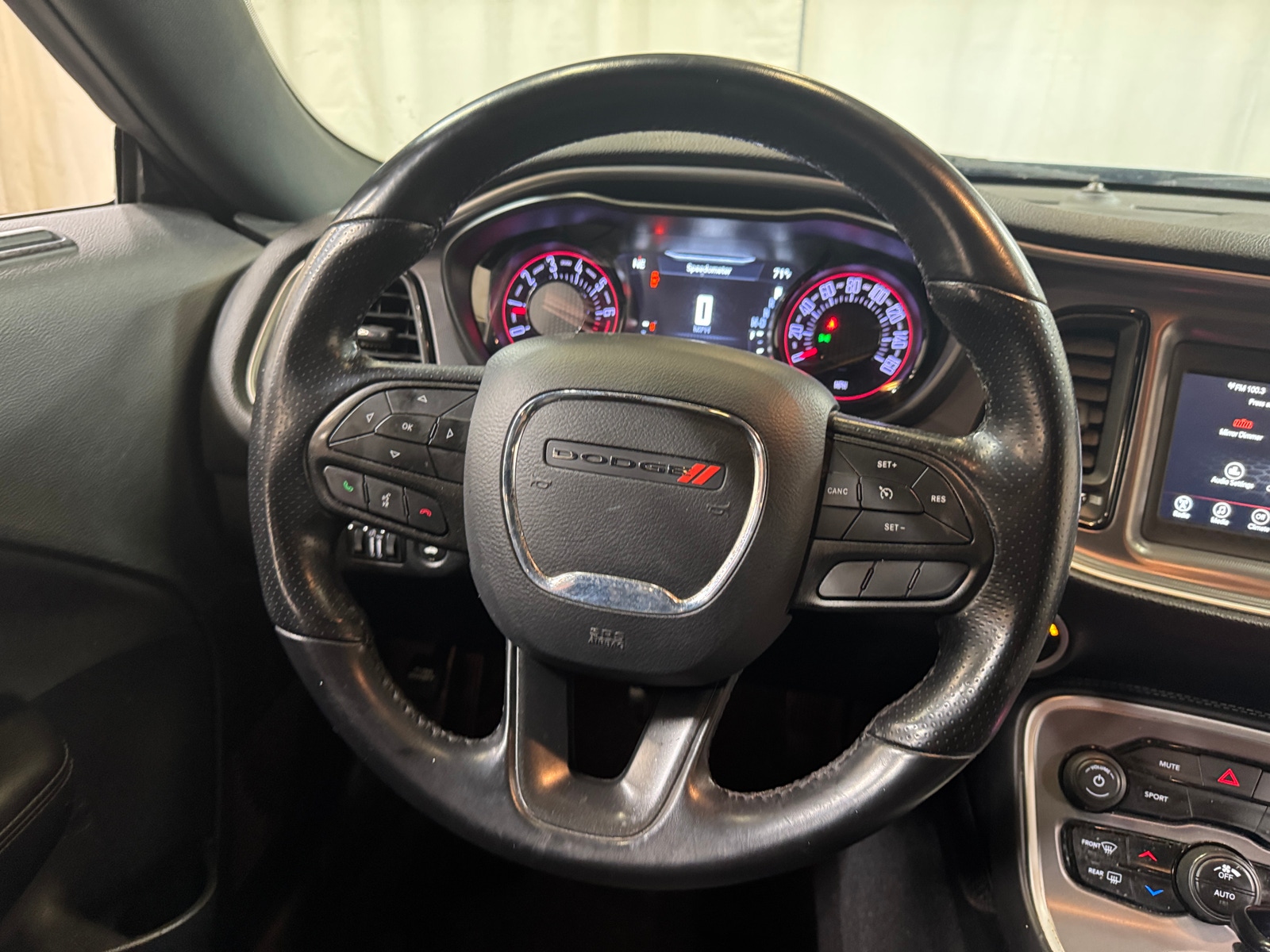 Thumbnail: 2020 Dodge Challenger - 4