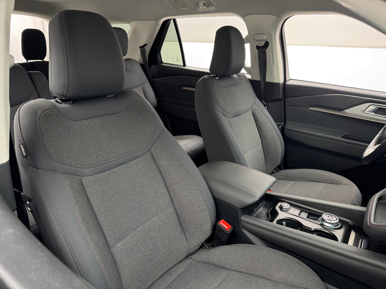 Thumbnail: 2025 Ford Explorer - 2