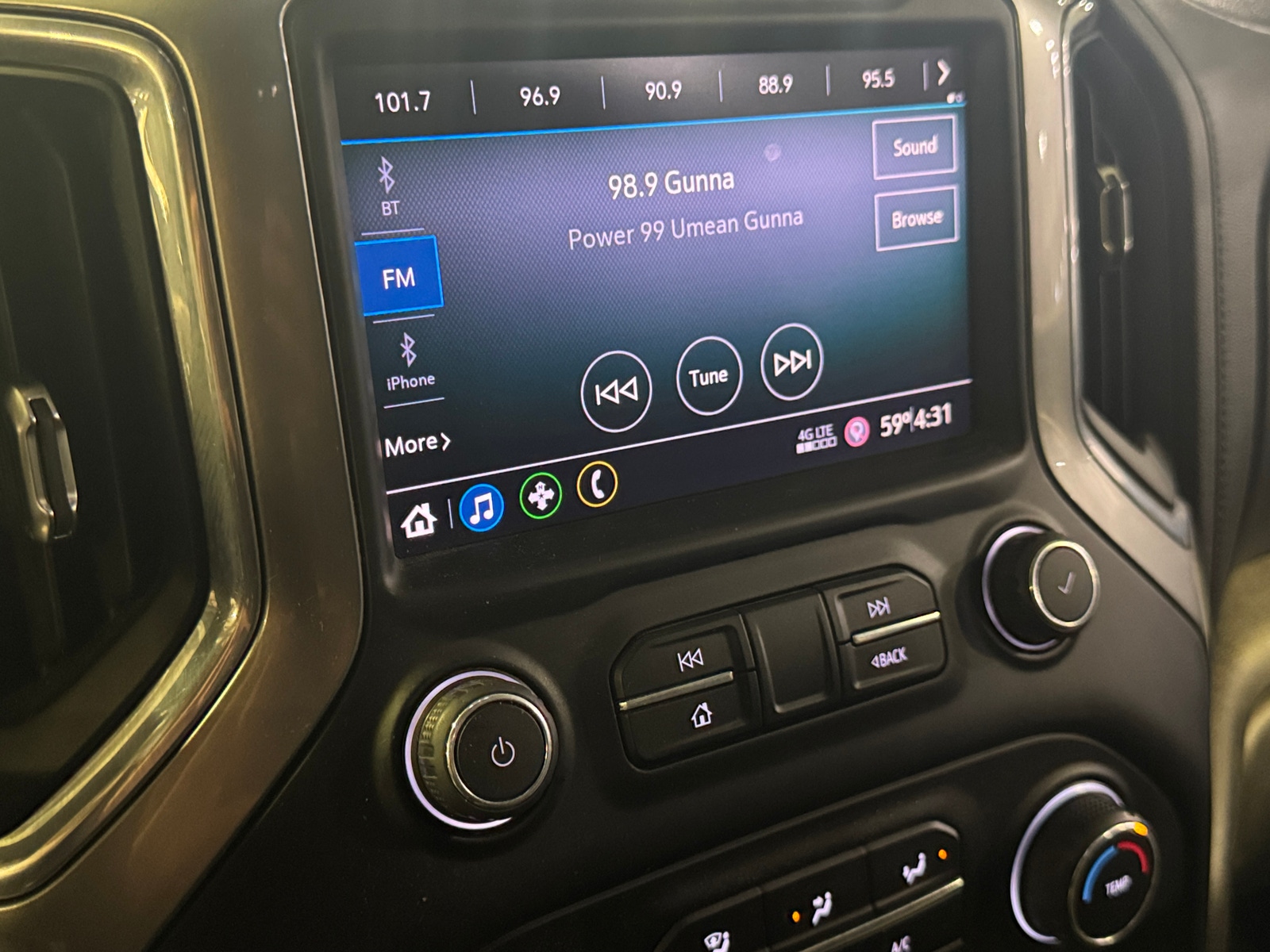 Thumbnail: 2021 Chevrolet Silverado 2500 - 4