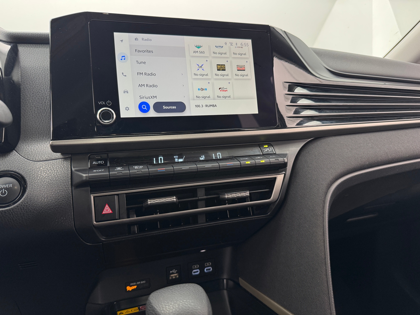 Thumbnail: 2025 Toyota Camry - 4