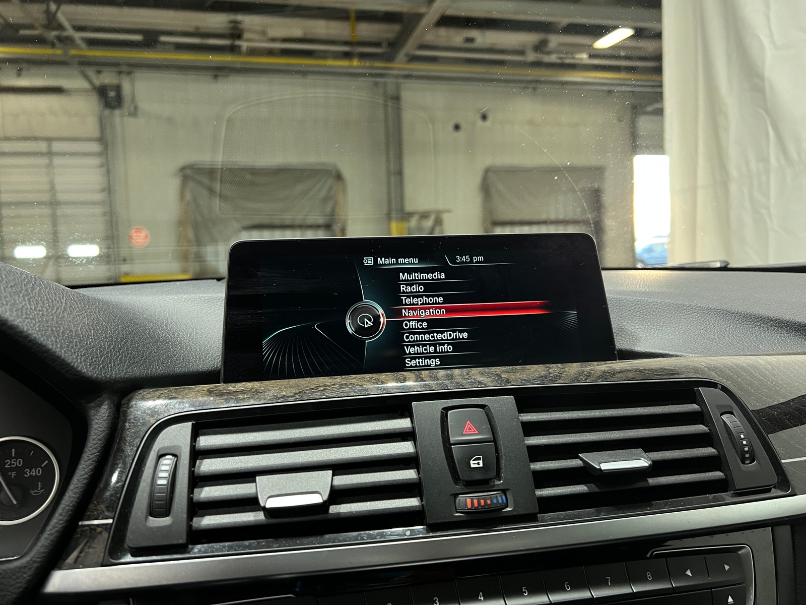 Thumbnail: 2016 BMW 4 Series - 3