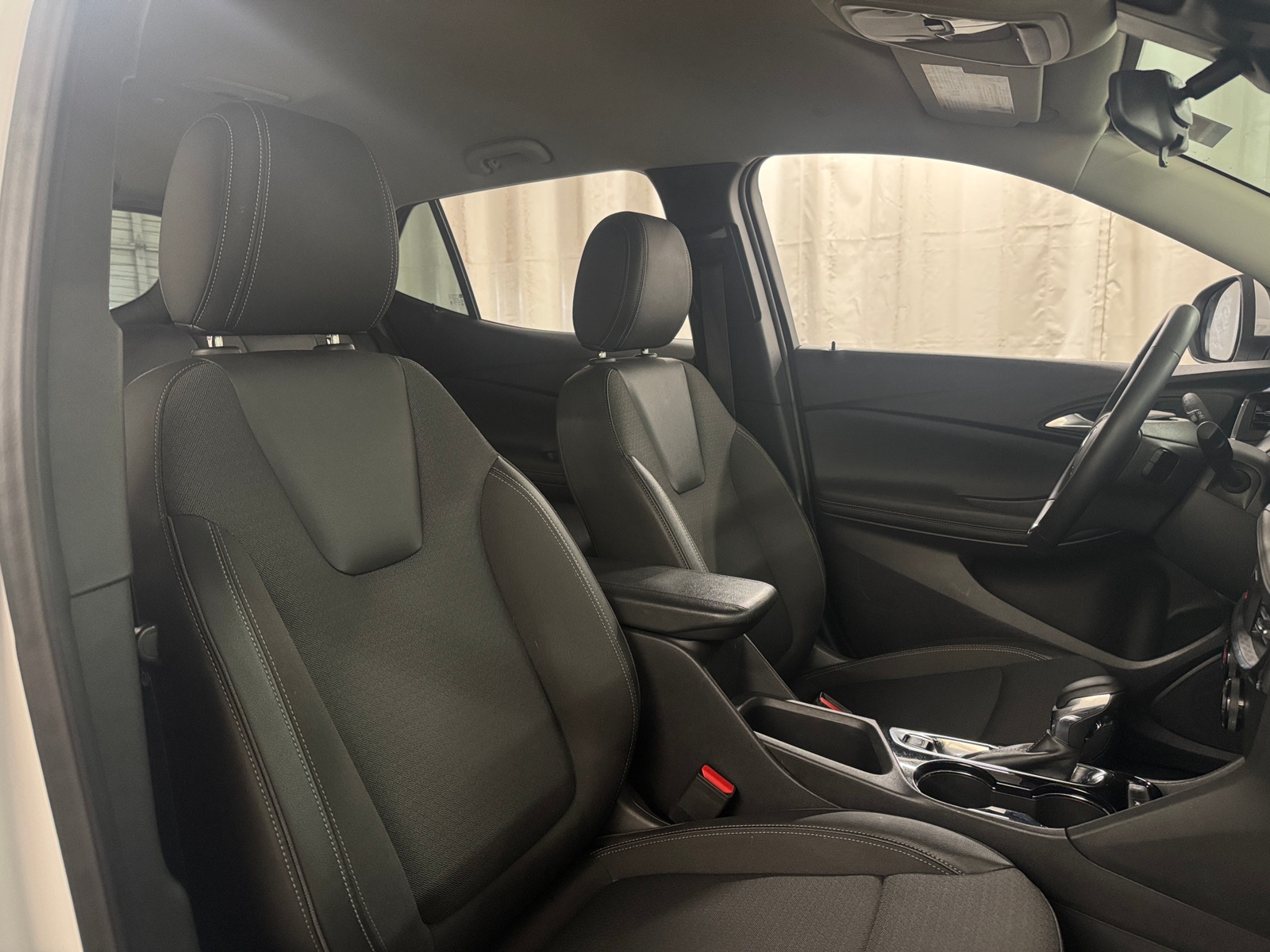 Thumbnail: 2025 Buick Encore GX - 2