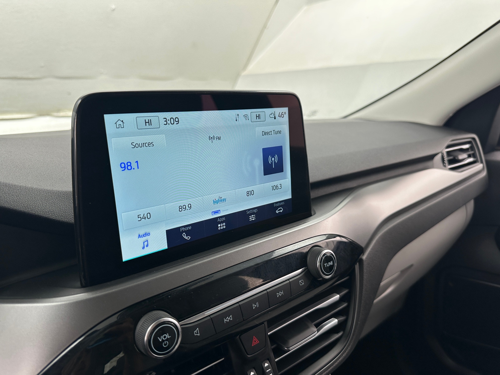 Thumbnail: 2024 Ford Escape - 4