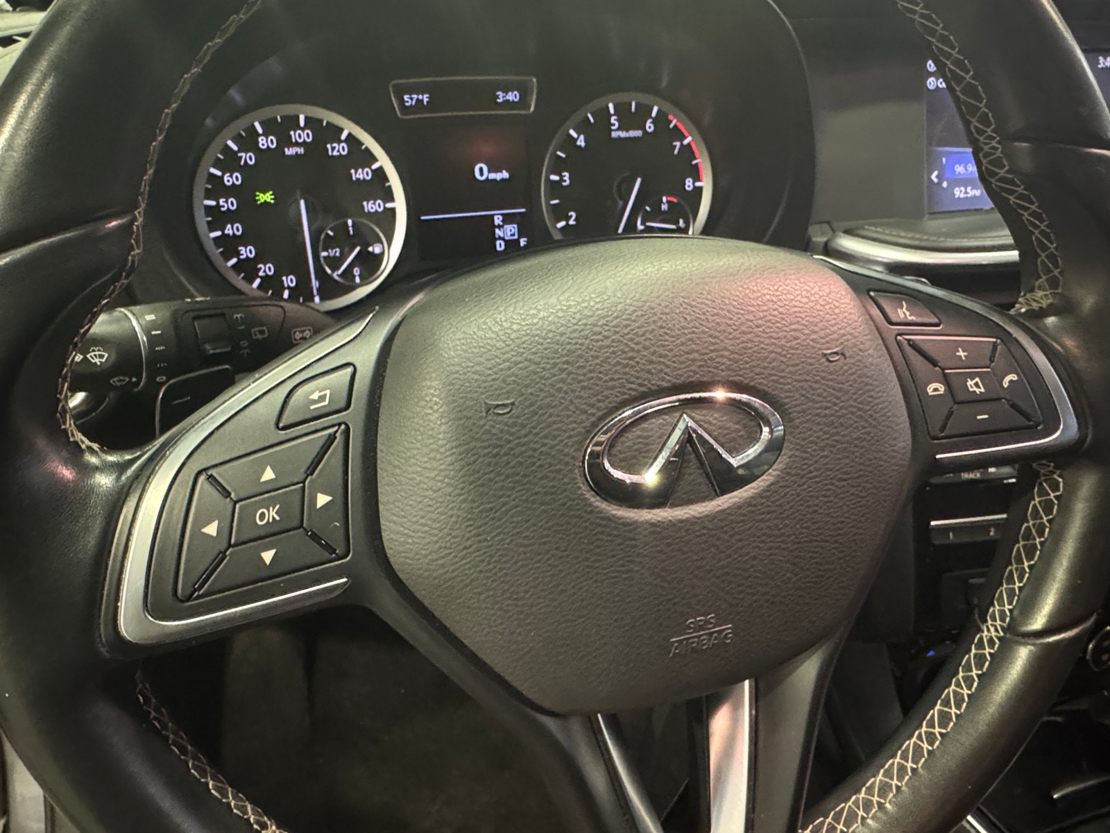 Thumbnail: 2018 INFINITI QX30 - 4