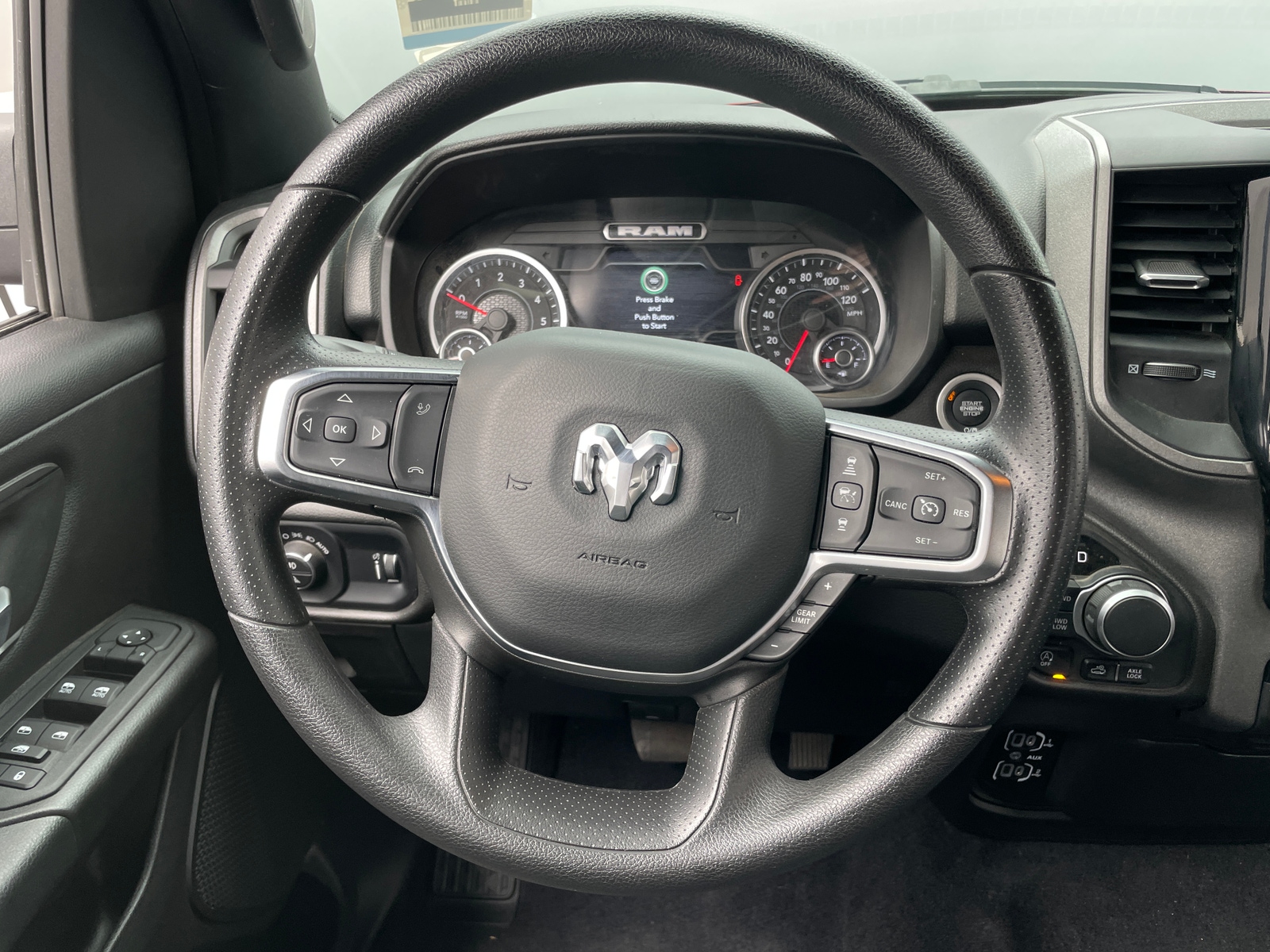 Thumbnail: 2025 RAM 1500 - 5