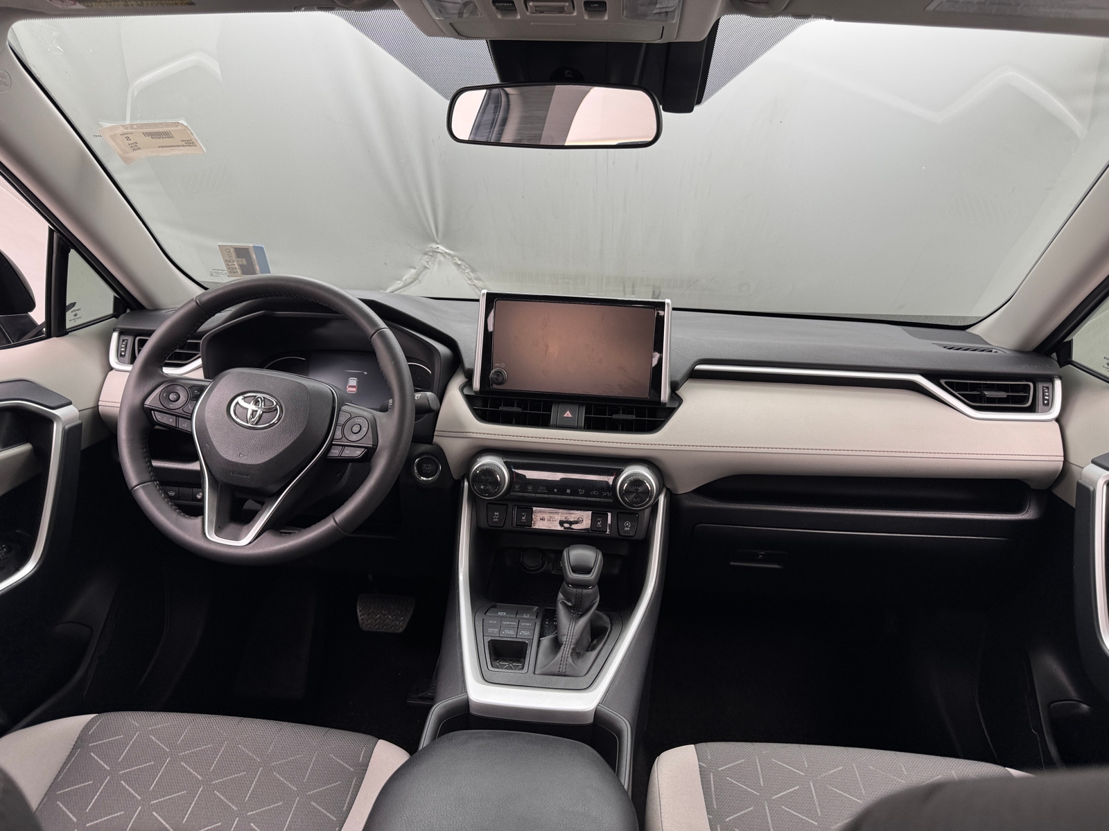 Thumbnail: 2025 Toyota RAV4 - 3