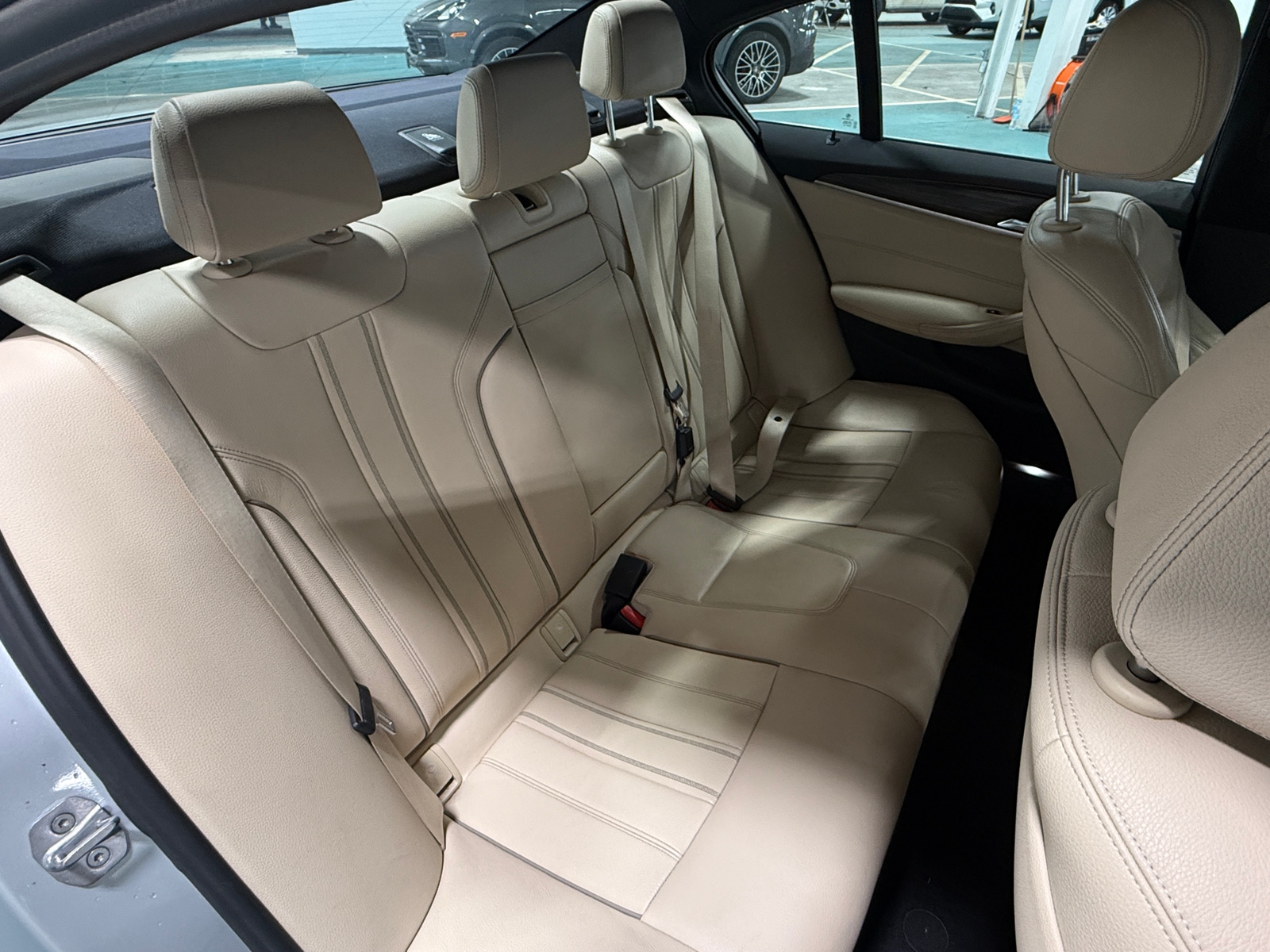 Thumbnail: 2020 BMW 5 Series - 5