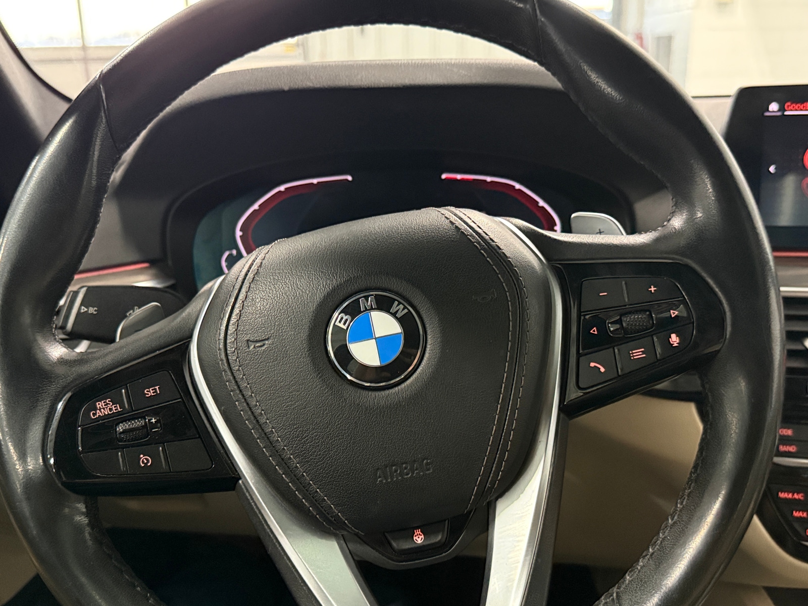 Thumbnail: 2020 BMW 5 Series - 4