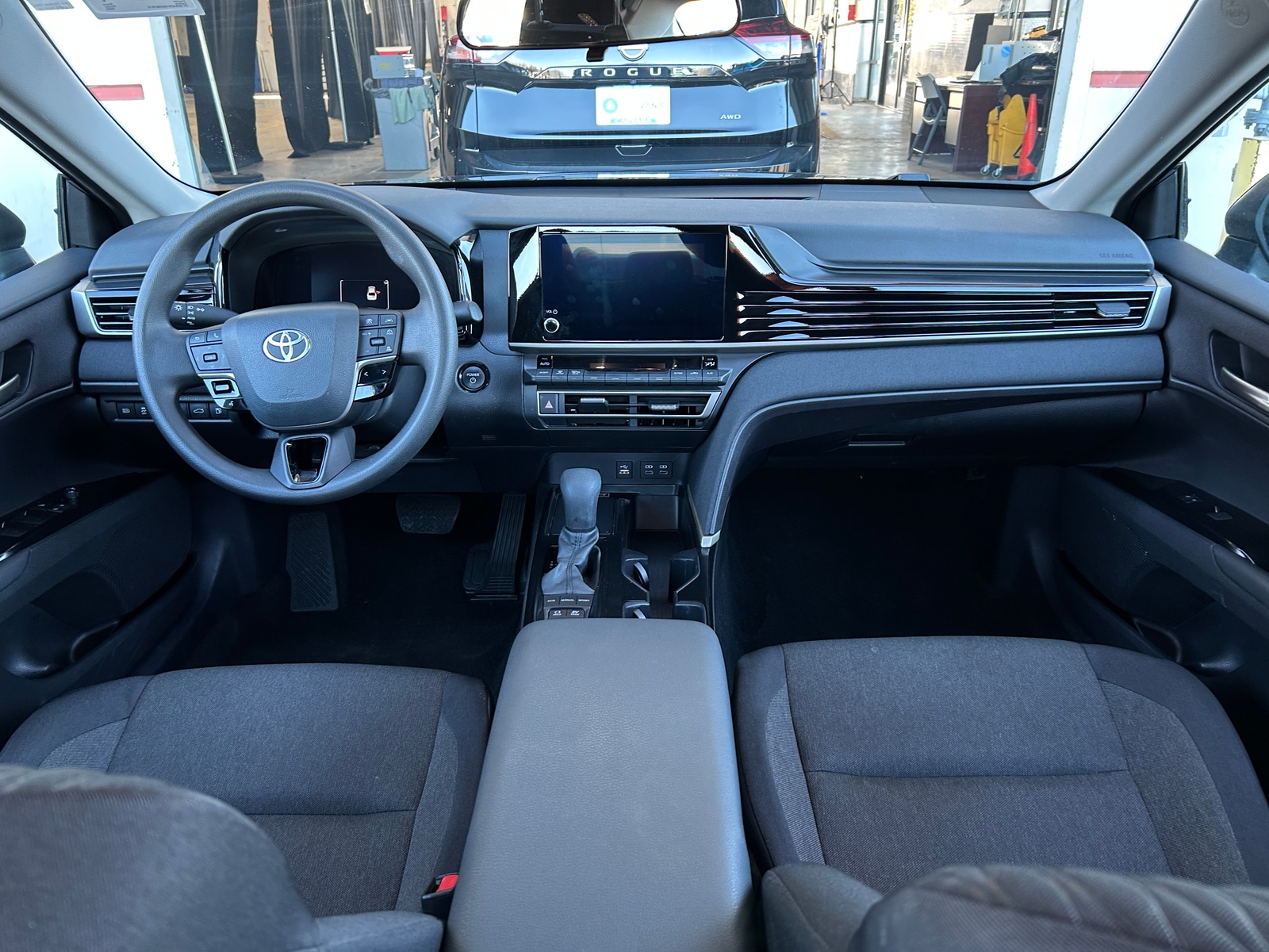 Thumbnail: 2025 Toyota Camry - 3