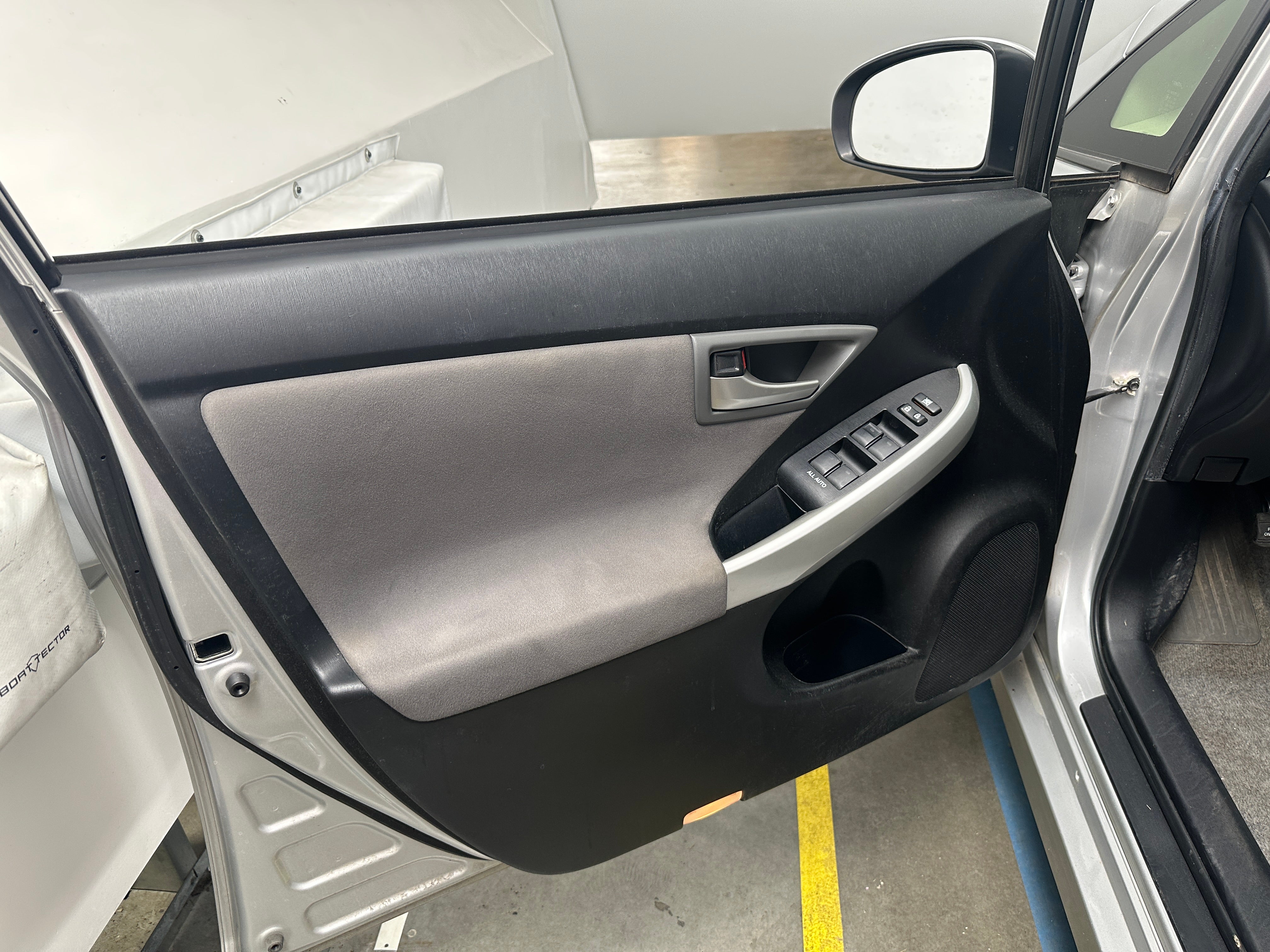 2014 Toyota Prius Plug-In