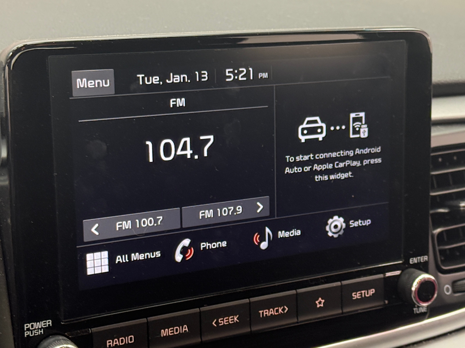 Thumbnail: 2022 Kia Rio - 4