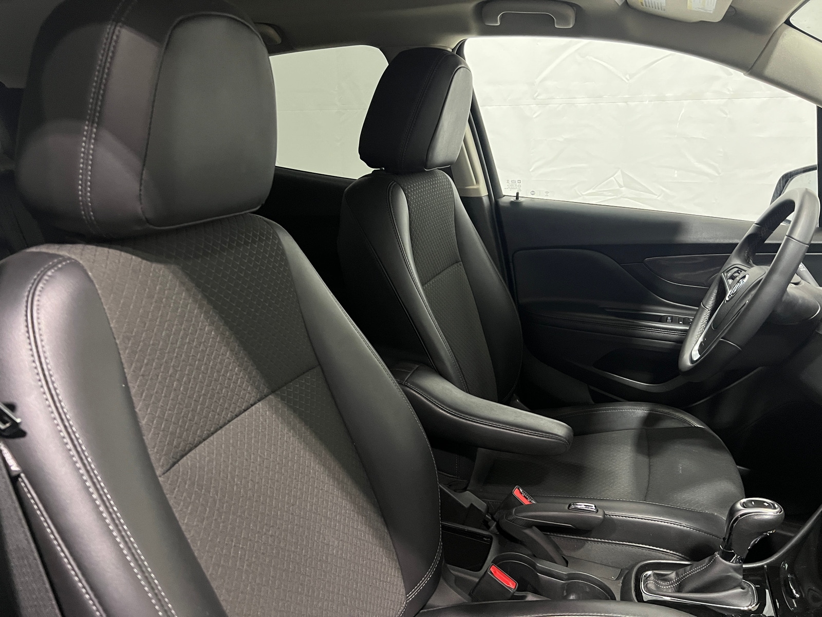 Thumbnail: 2021 Buick Encore - 2