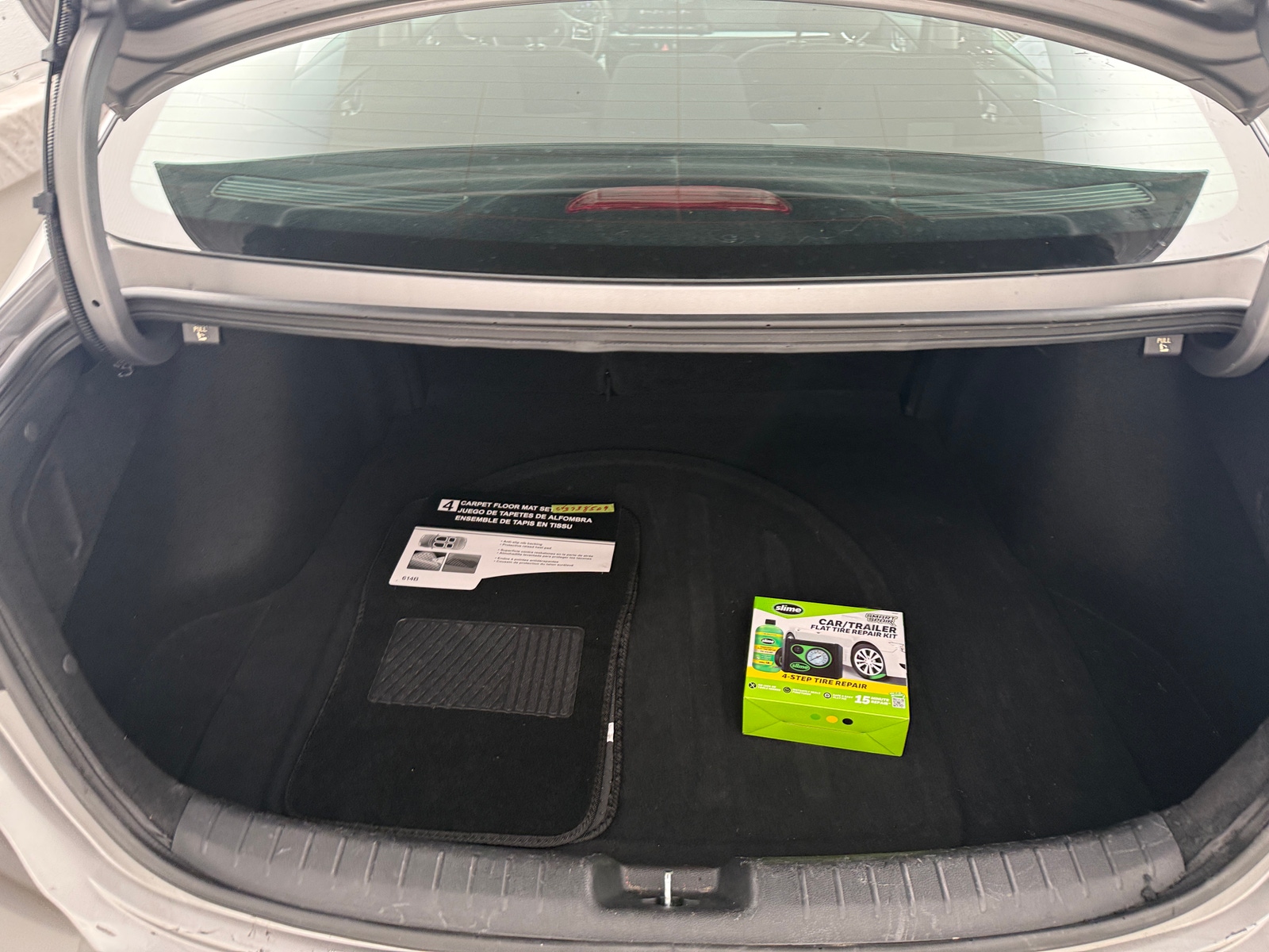 Thumbnail: 2024 Kia Forte - 7