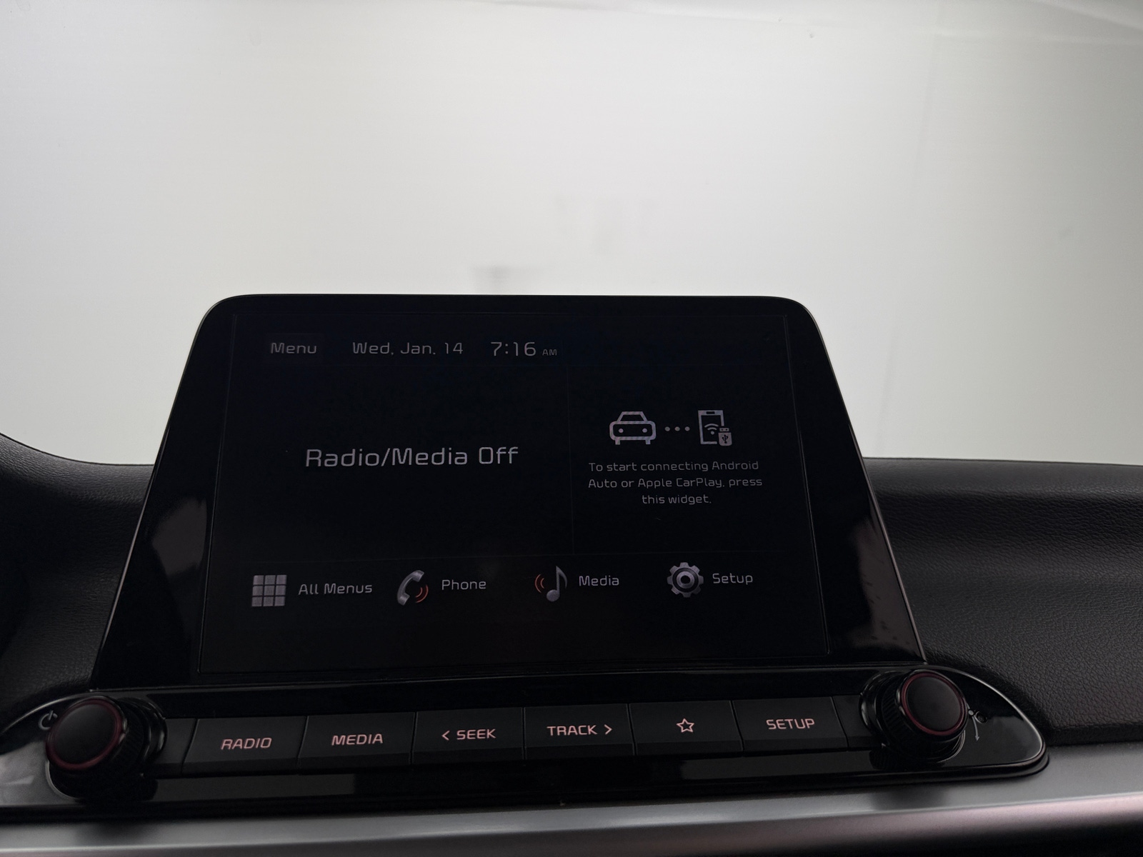 Thumbnail: 2024 Kia Forte - 4