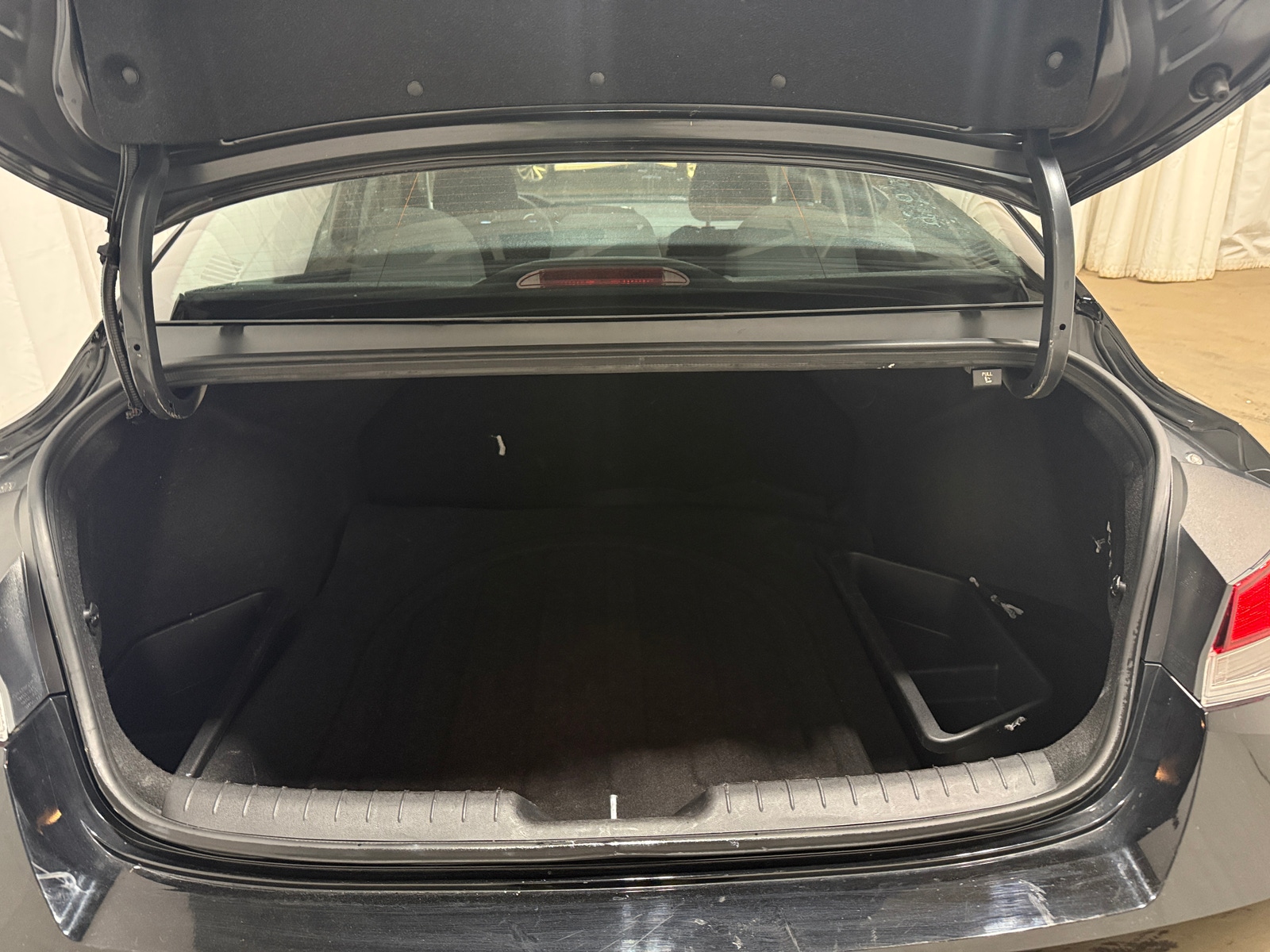 Thumbnail: 2023 Hyundai Elantra - 7