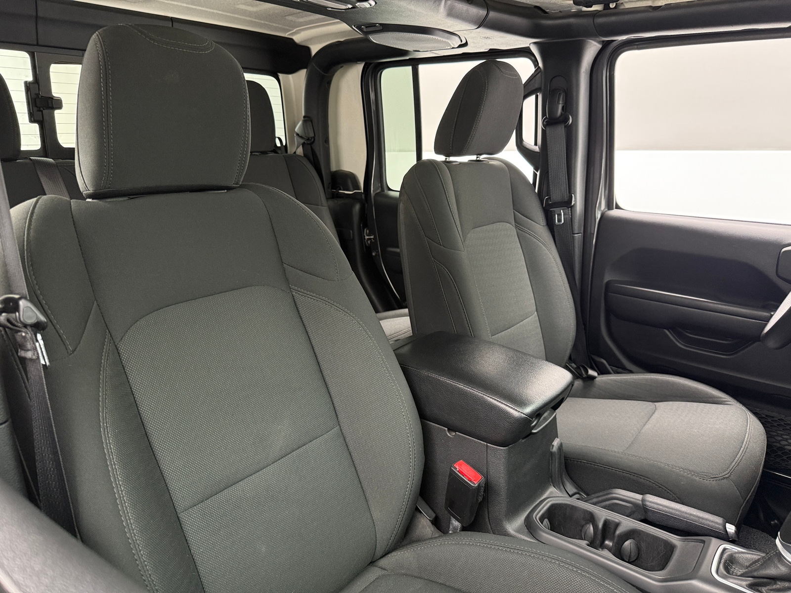 Thumbnail: 2021 Jeep Gladiator - 2