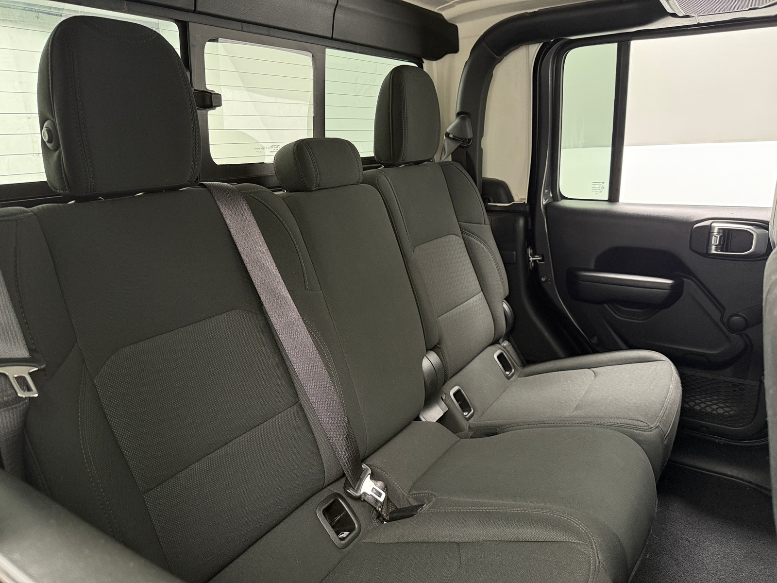 Thumbnail: 2021 Jeep Gladiator - 6