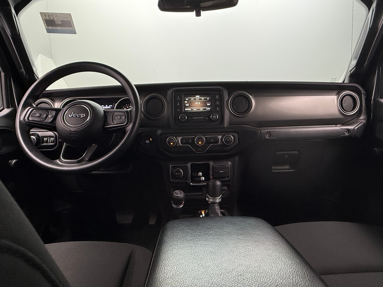 Thumbnail: 2021 Jeep Gladiator - 3