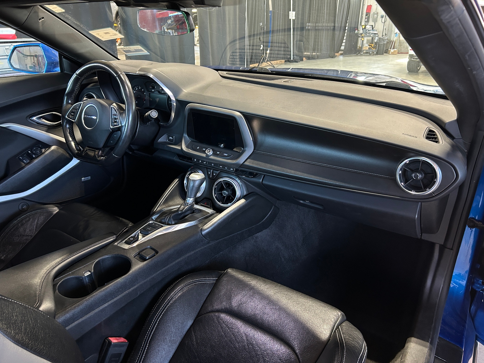 Thumbnail: 2016 Chevrolet Camaro - 3