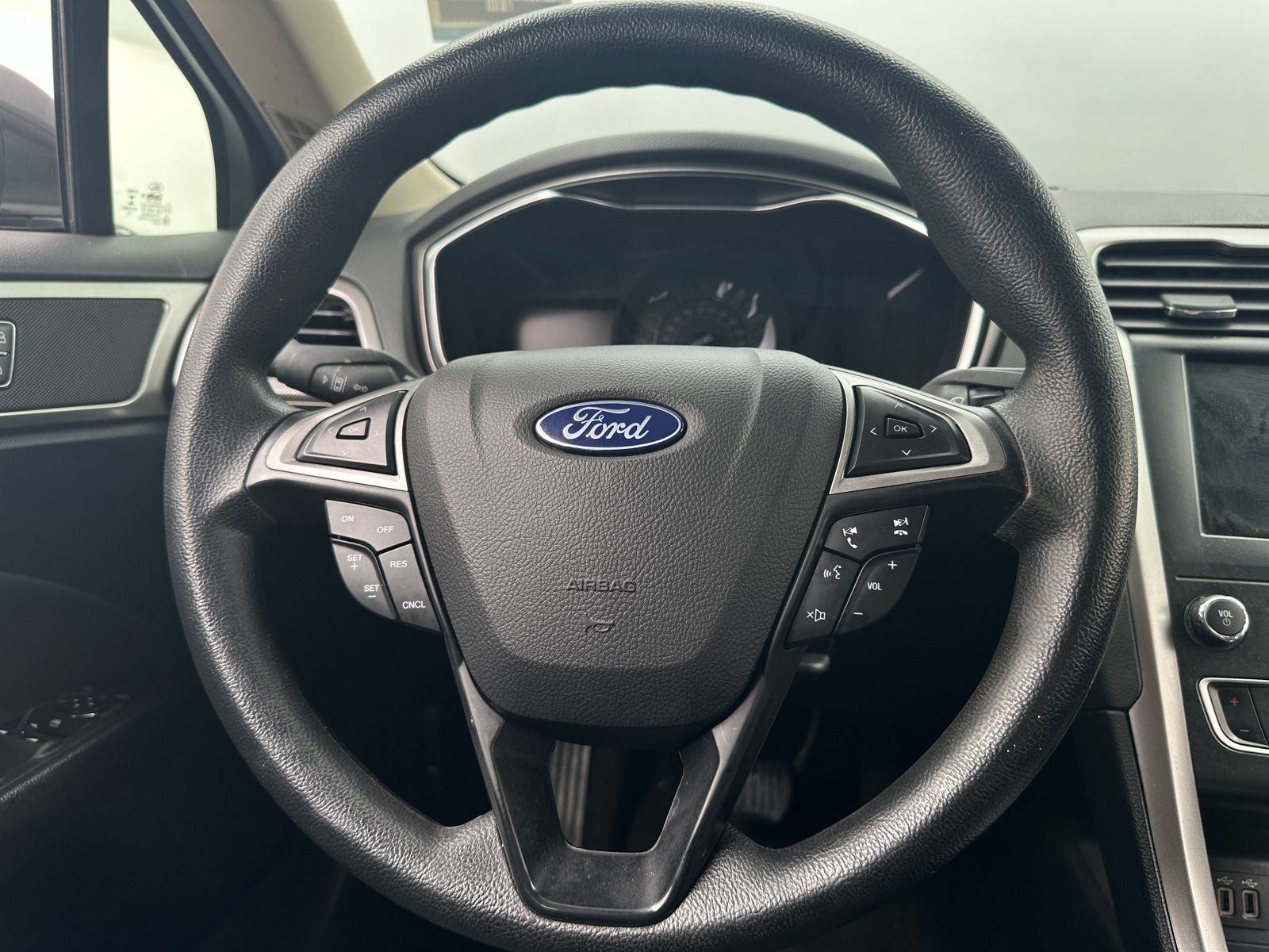 Thumbnail: 2020 Ford Fusion - 4