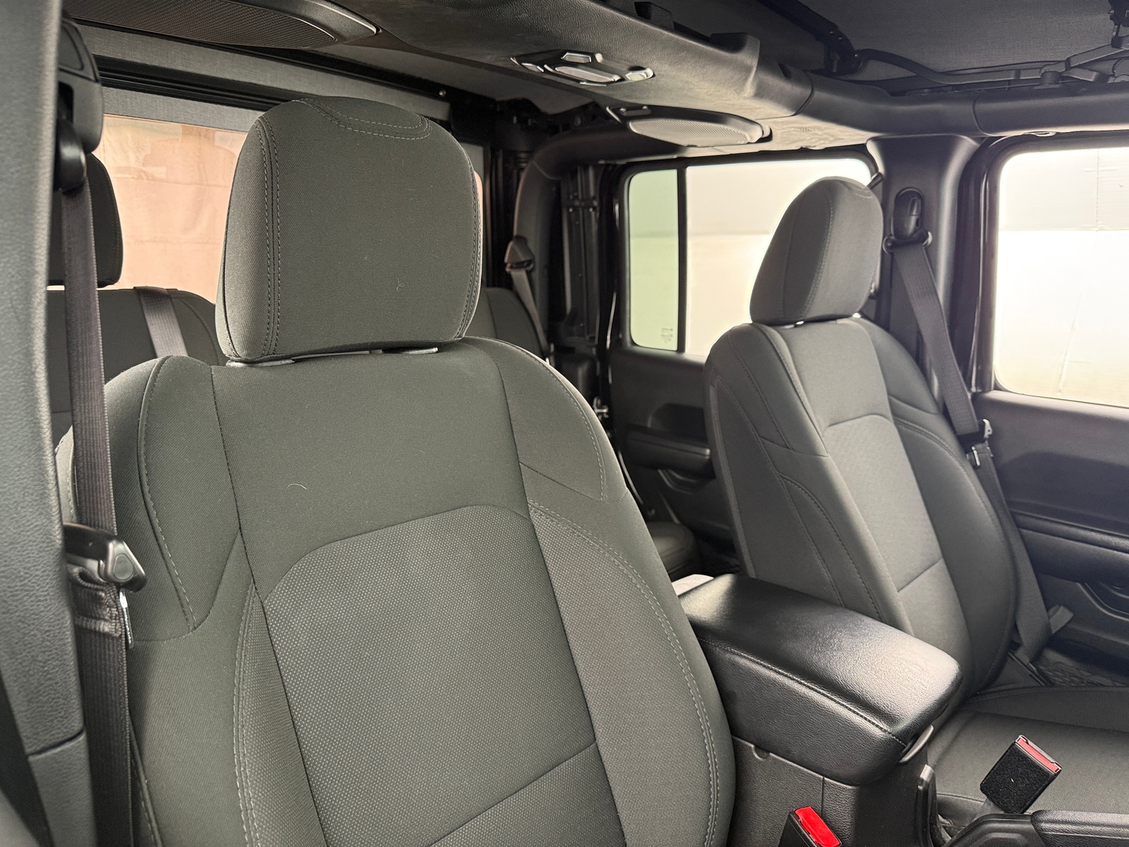 Thumbnail: 2021 Jeep Gladiator - 2