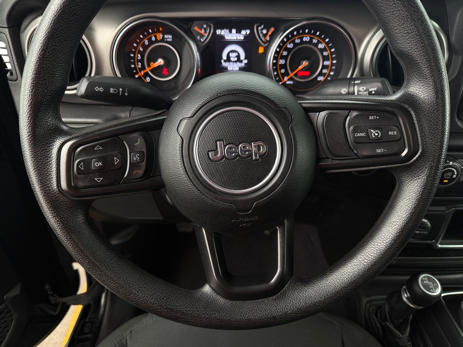 Thumbnail: 2021 Jeep Gladiator - 5