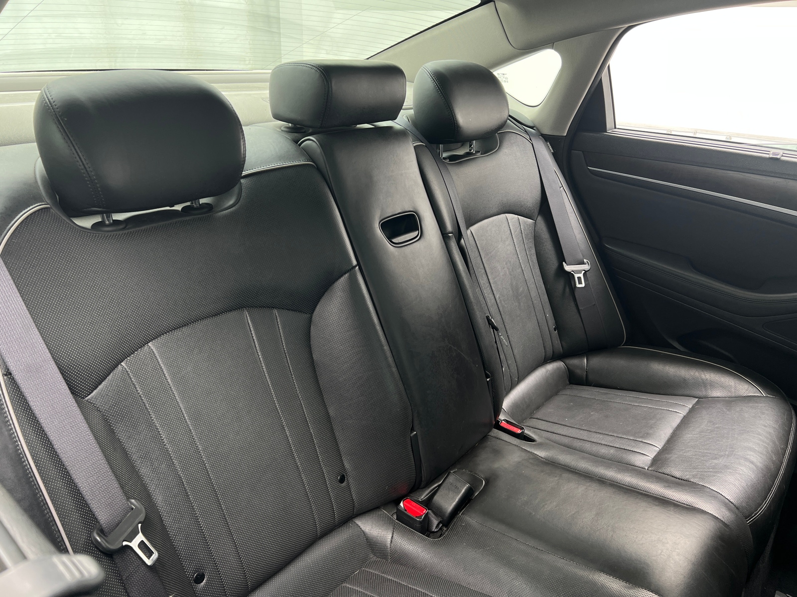 Thumbnail: 2017 Genesis G80 - 5